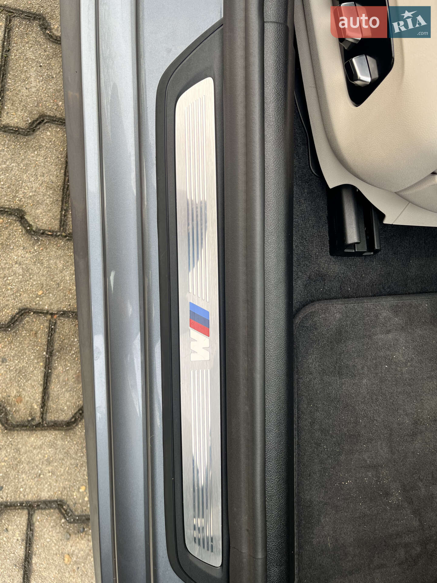 BMW 5 Series 2021 VIN WBA51AJ090CJ52619 фото оголошення 24 з 73