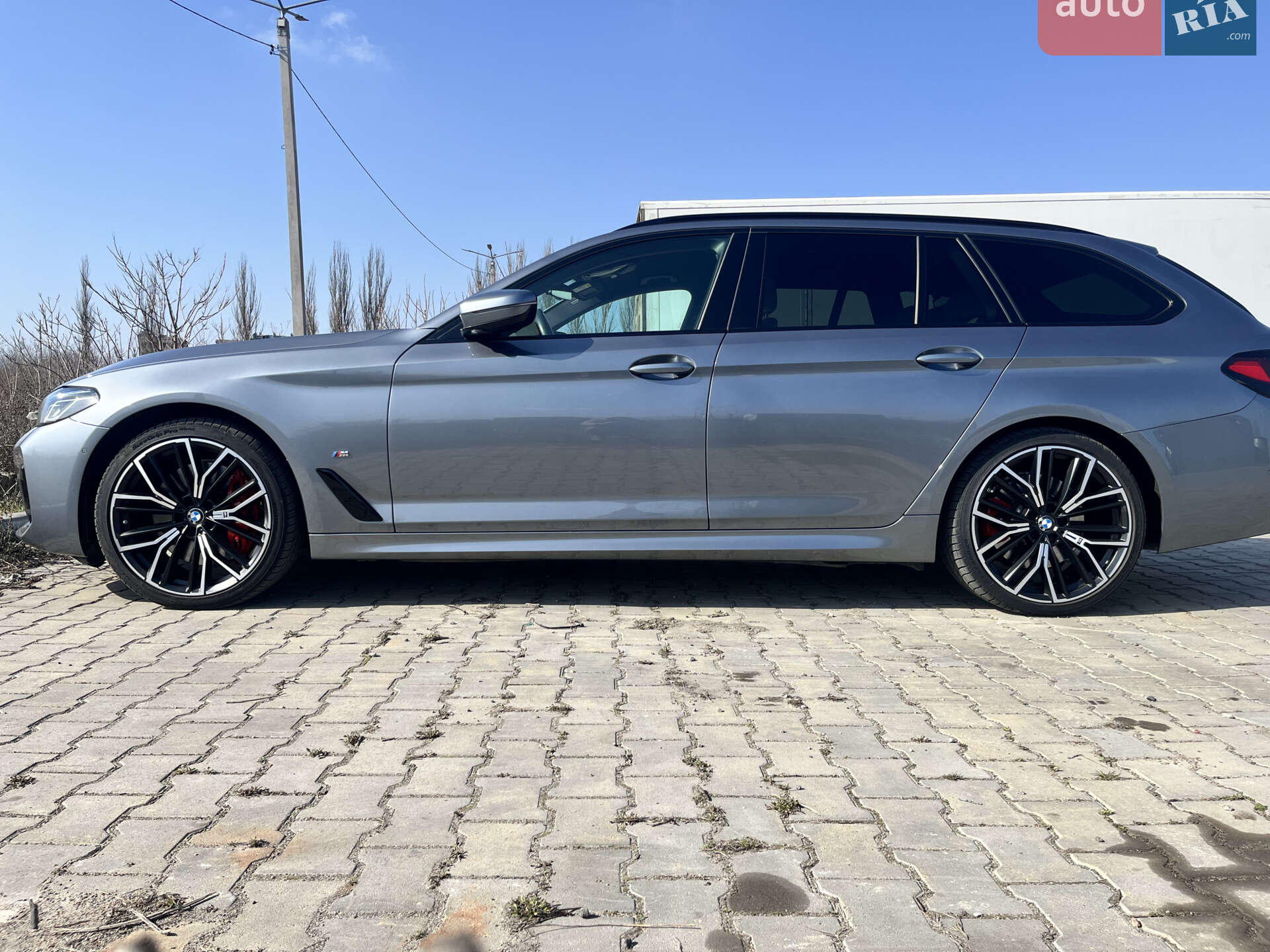 BMW 5 Series 2021 VIN WBA51AJ090CJ52619 фото оголошення 9 з 73