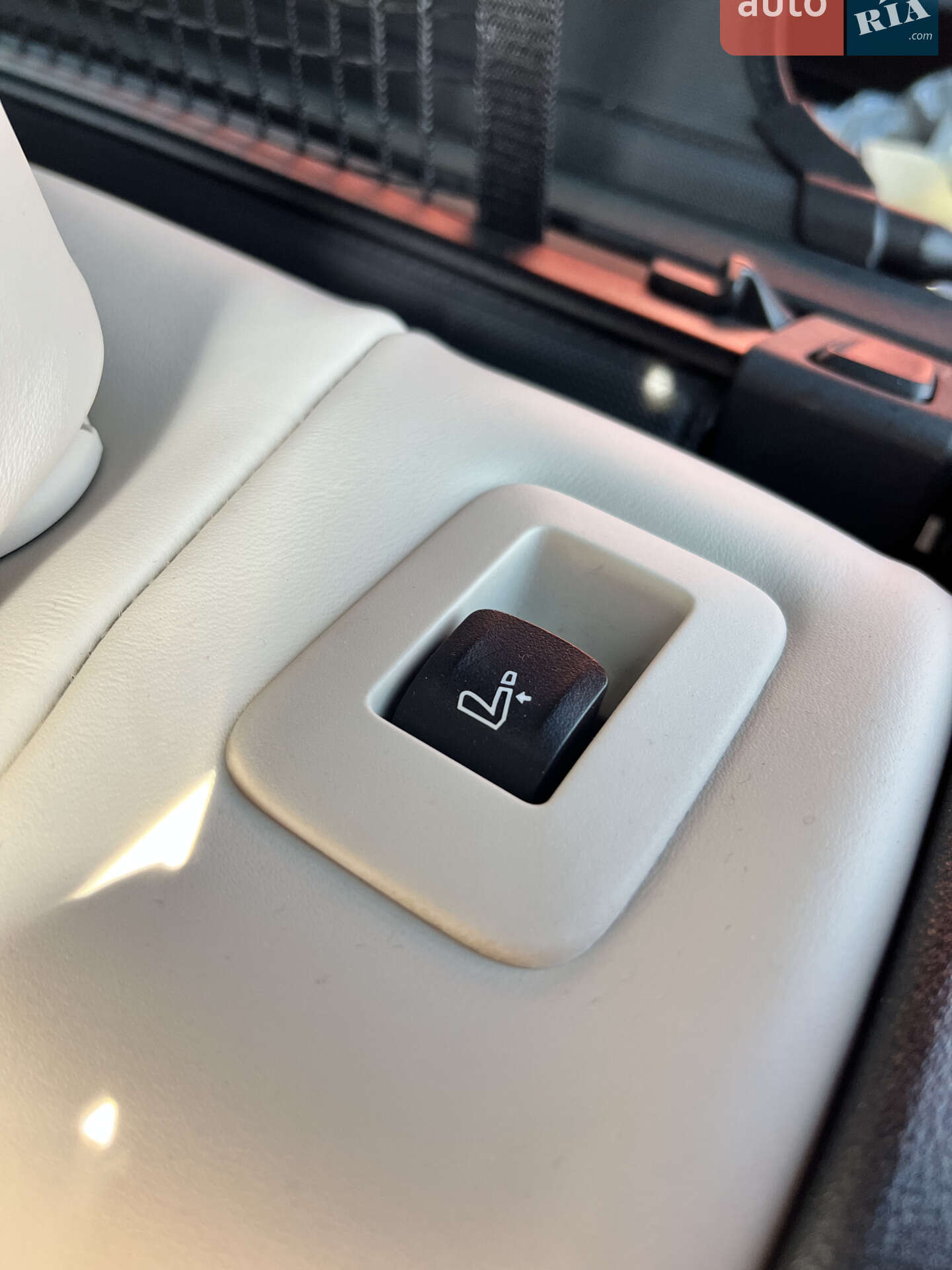 BMW 5 Series 2021 VIN WBA51AJ090CJ52619 фото оголошення 66 з 73