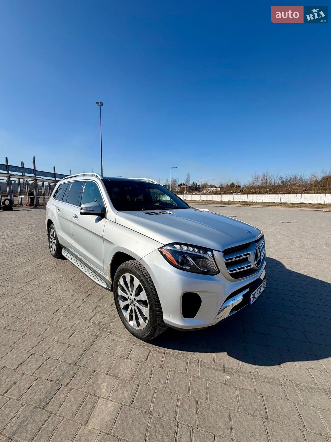 Mercedes-Benz GLS-Class 2018 VIN 4JGDF6EE9JB126835 фото оголошення 34 з 35