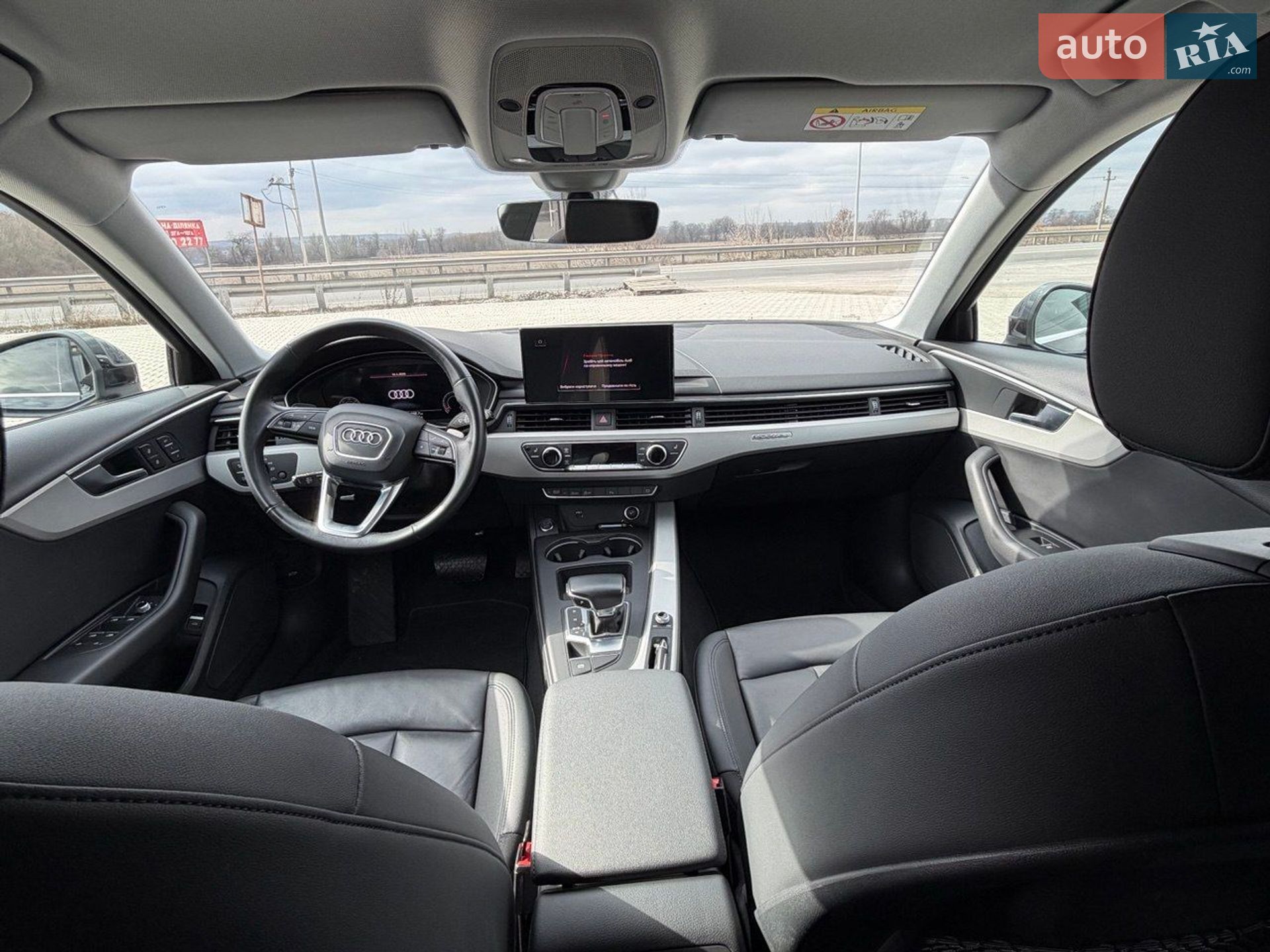 Audi A4 2022 VIN WAUZZZF43PA018327 фото оголошення 17 з 31