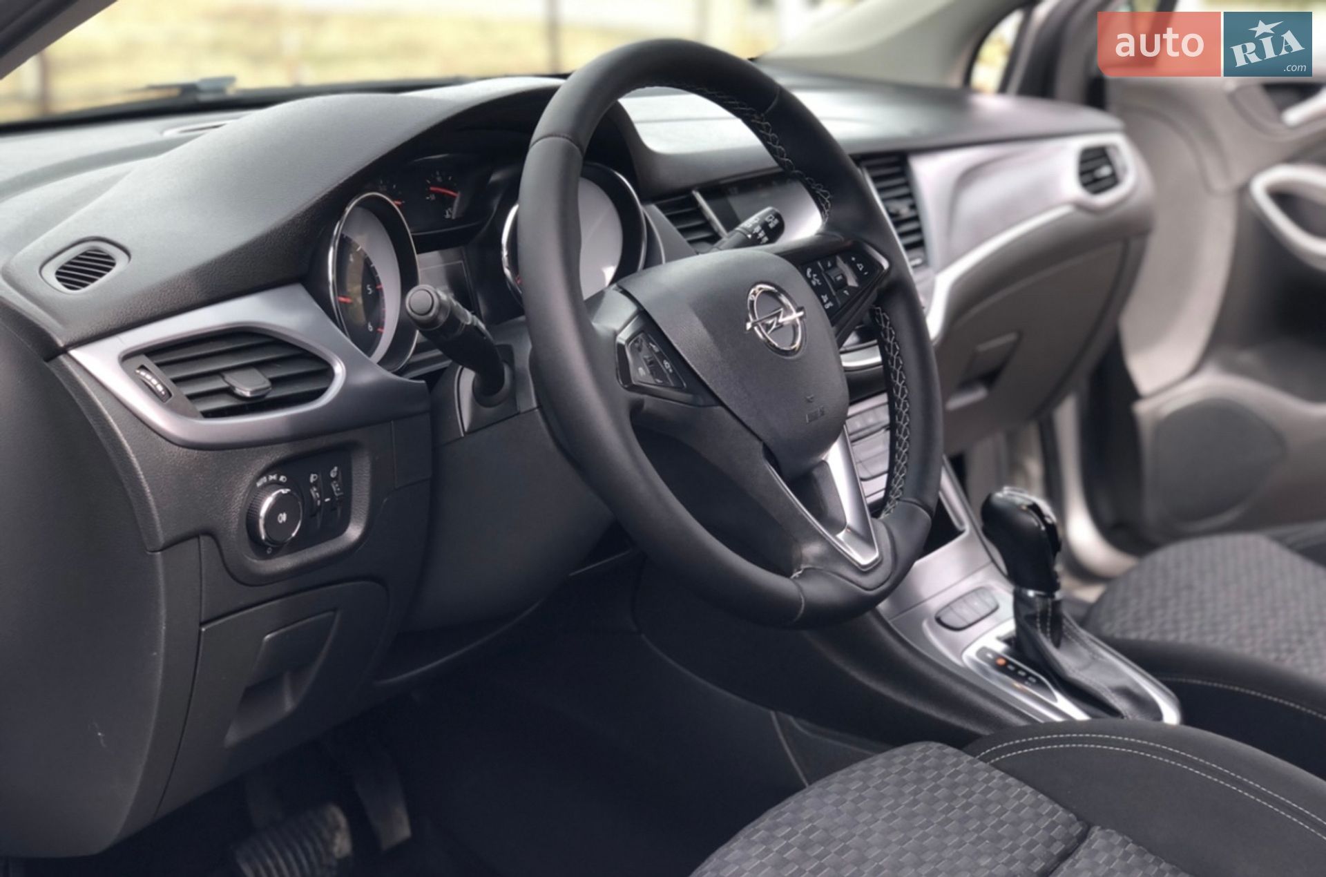 Opel Astra 2018 VIN W0VBD8EG0K8003475 фото оголошення 19 з 26