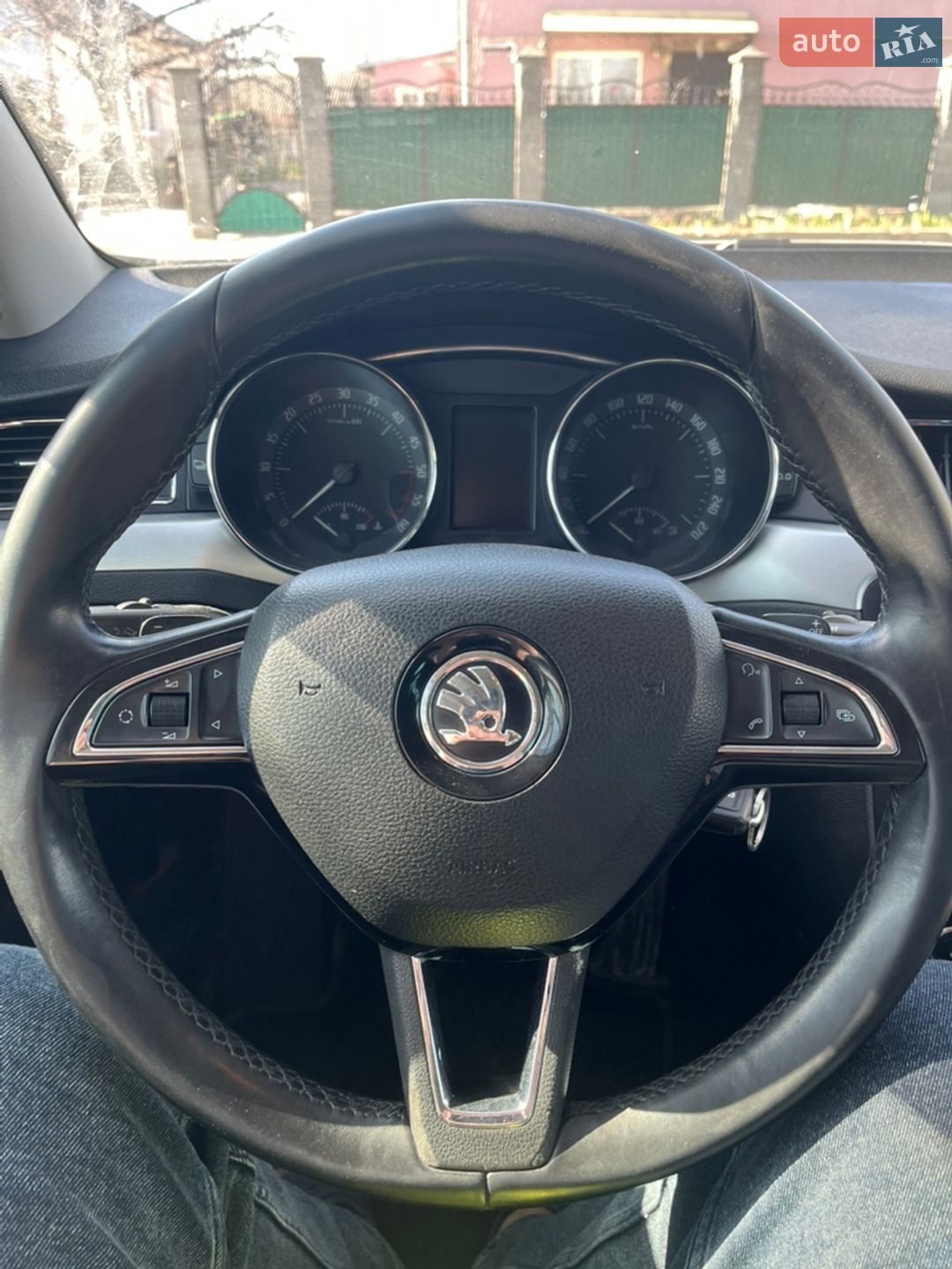 Skoda Superb 2013 VIN TMBJE73T4E9031565 фото оголошення 4 з 6