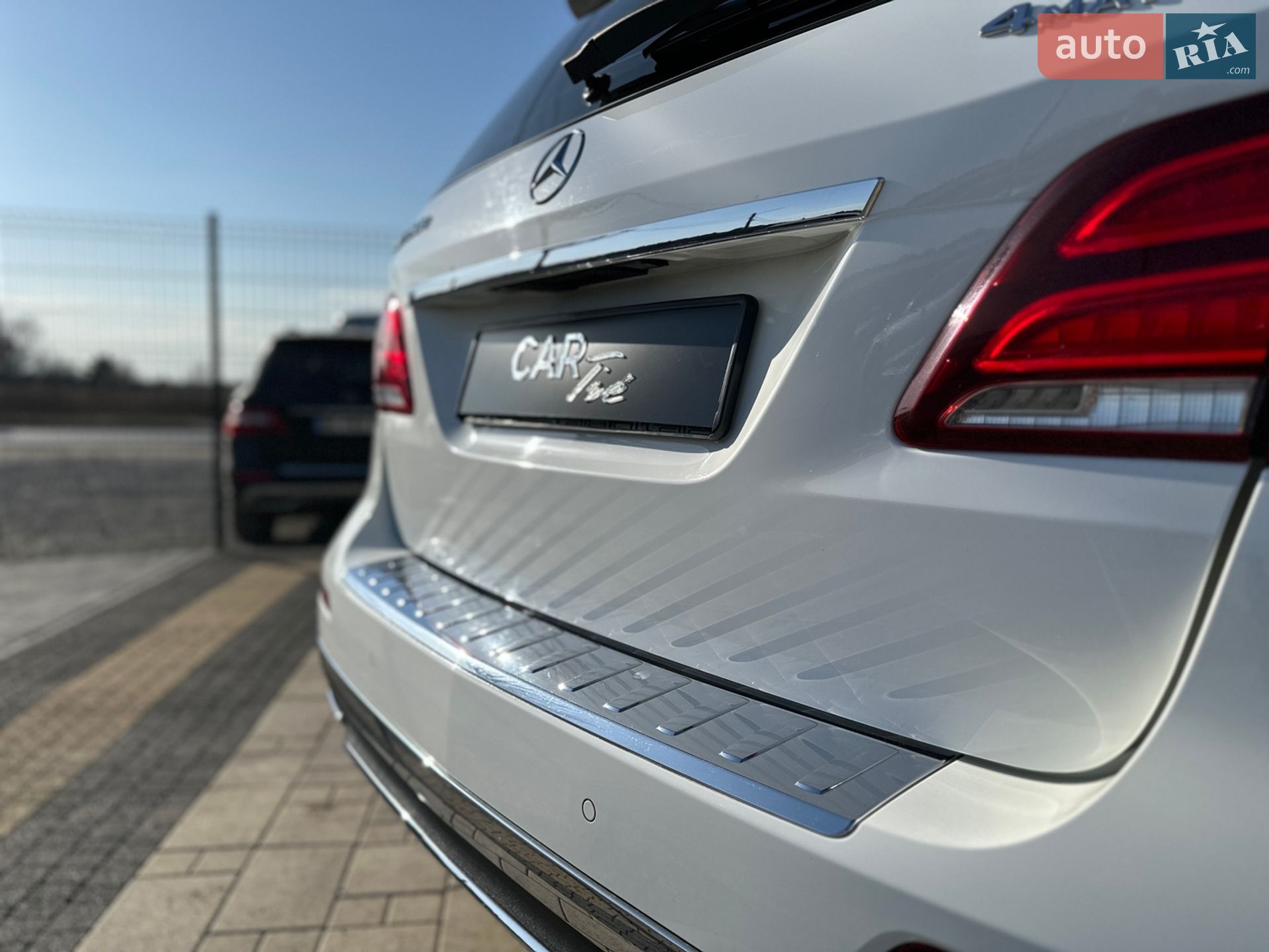Mercedes-Benz GLE-Class 2018 VIN WDC1660041B126032 фото оголошення 20 з 41