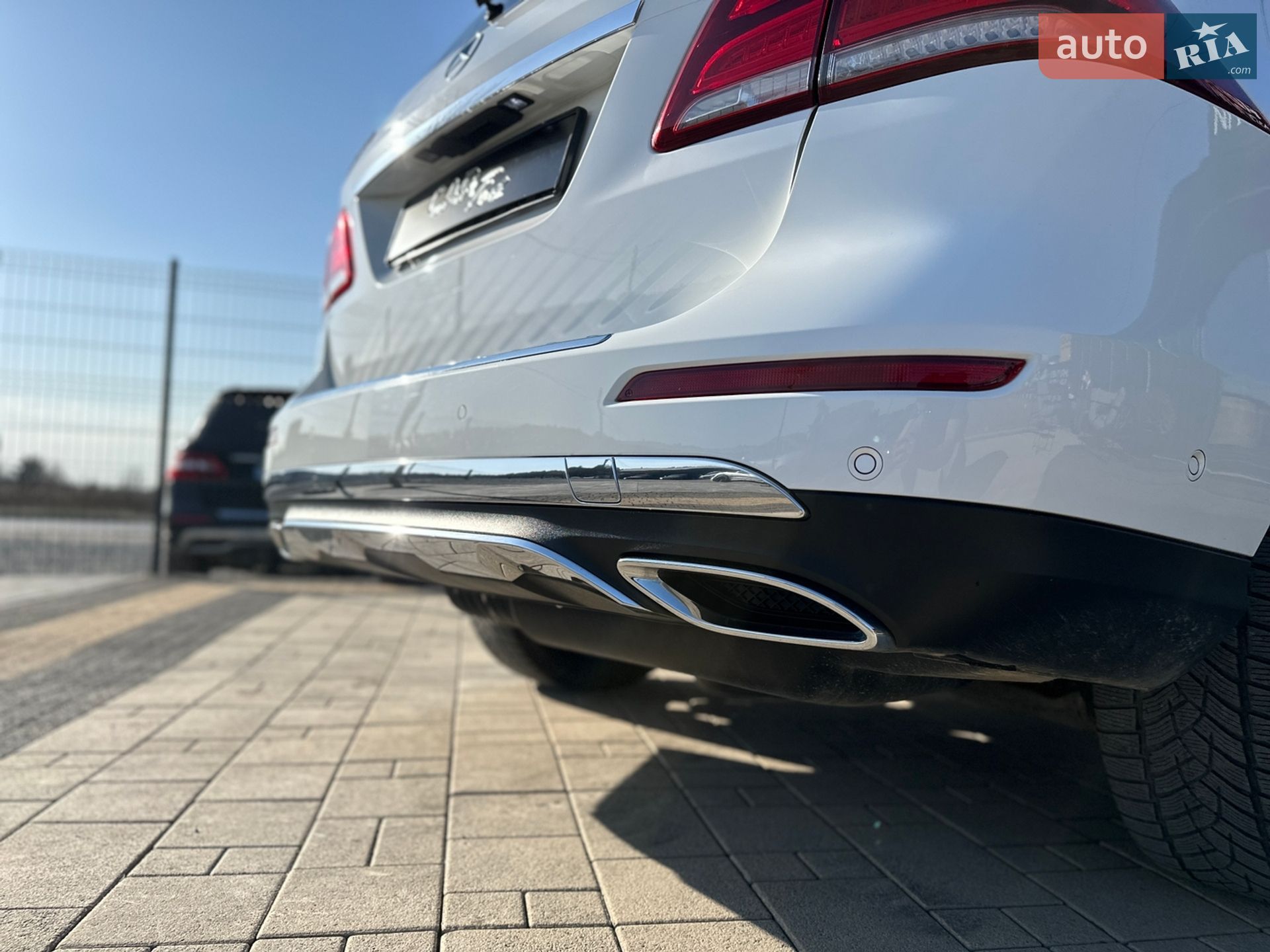 Mercedes-Benz GLE-Class 2018 VIN WDC1660041B126032 фото оголошення 21 з 41