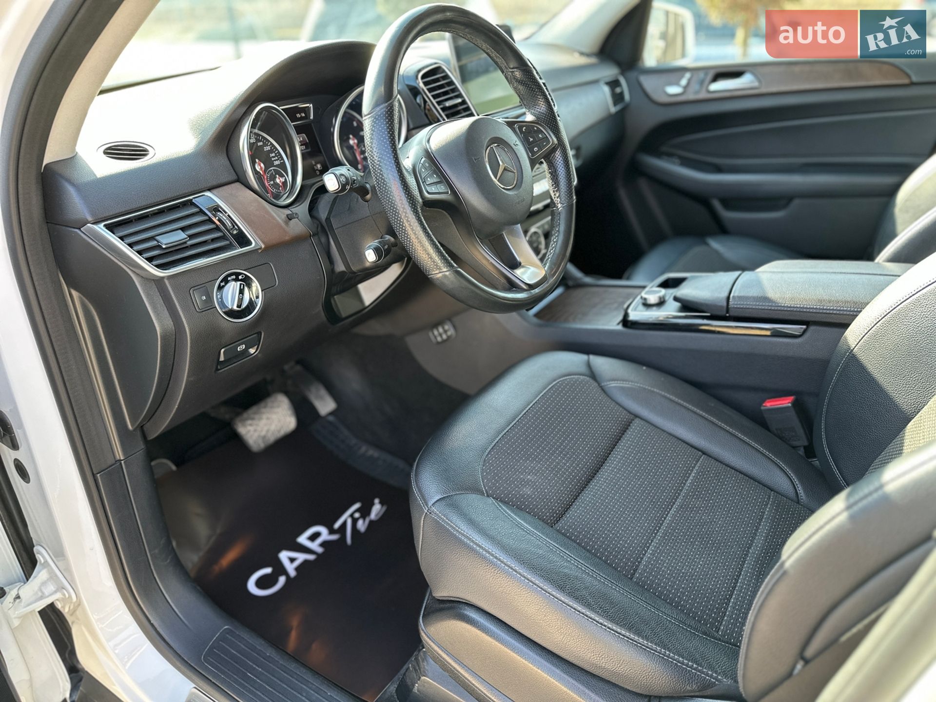 Mercedes-Benz GLE-Class 2018 VIN WDC1660041B126032 фото оголошення 25 з 41
