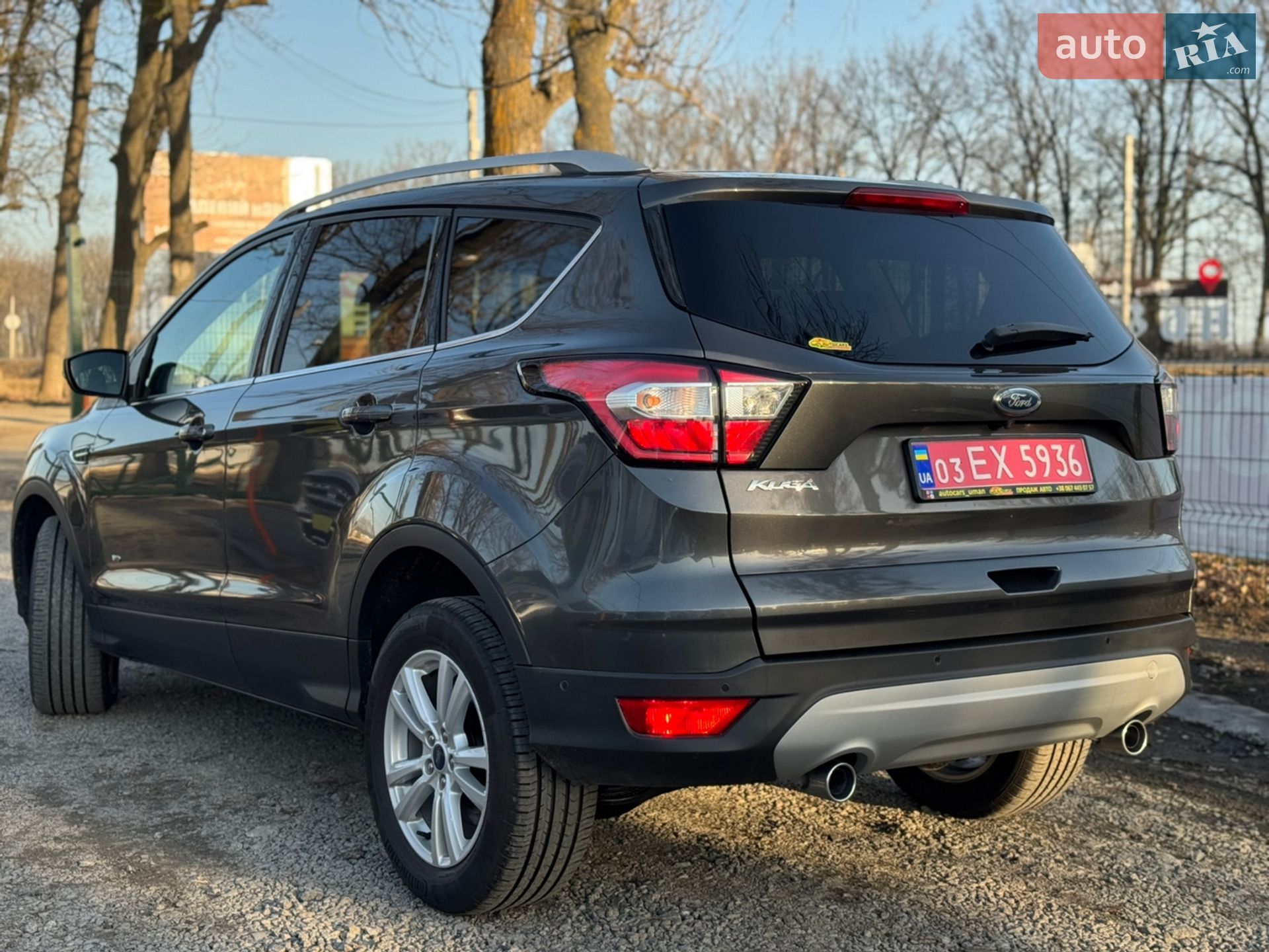 Ford Kuga 2018 VIN WF0AXXWPMAJJ11850 фото оголошення 4 з 37