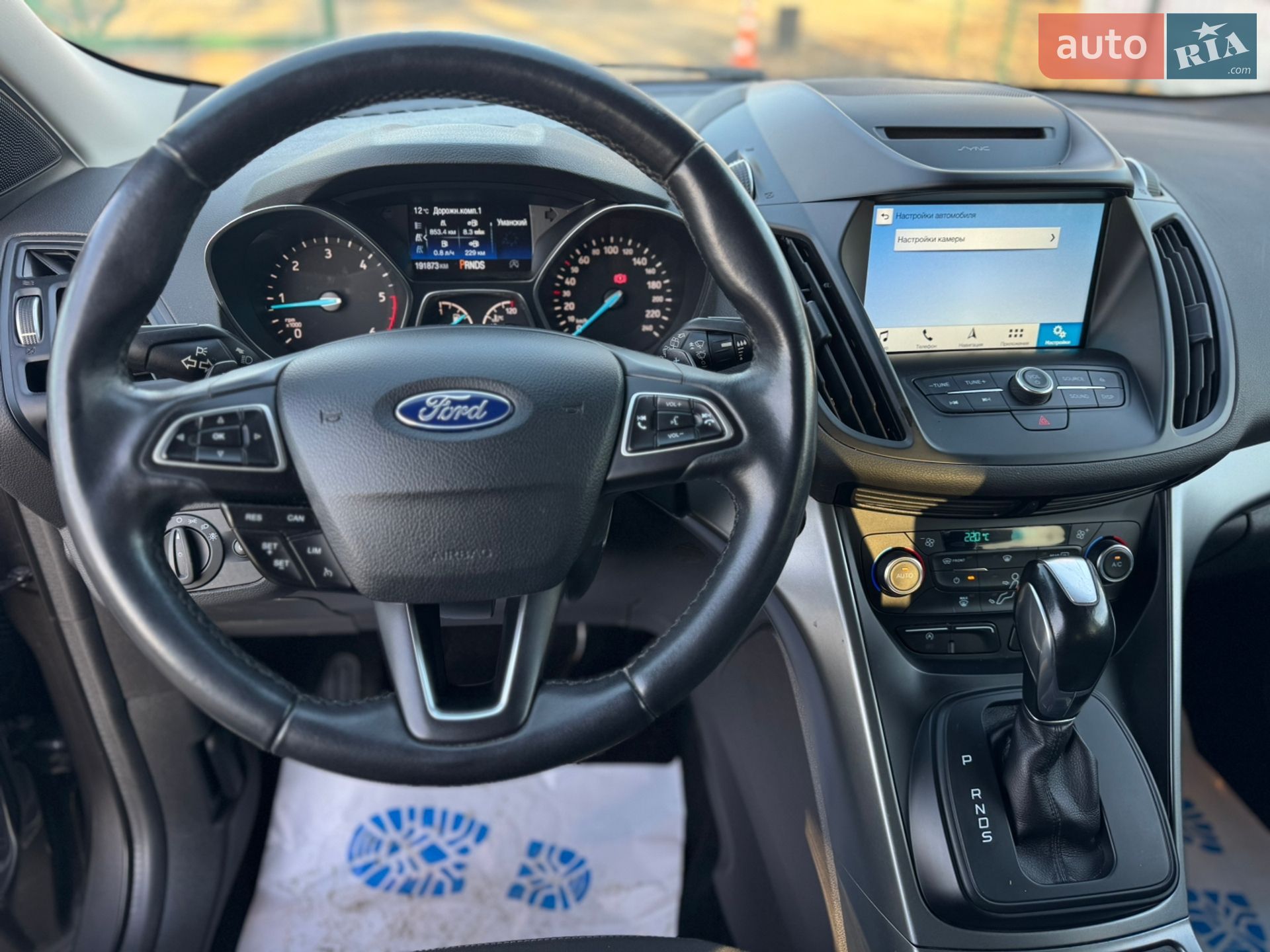 Ford Kuga 2018 VIN WF0AXXWPMAJJ11850 фото оголошення 26 з 37