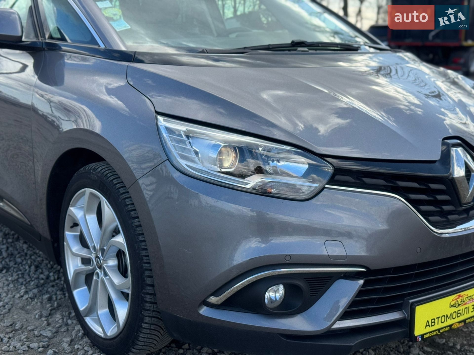 Renault Grand Scenic 2019 VIN VF1RFA00564442574 фото оголошення 38 з 46