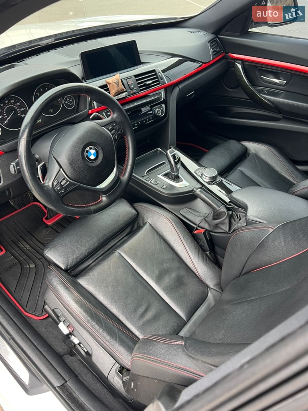 BMW 3 Series GT 2017 VIN WBA8Z9C54JG827963 фото оголошення 42 з 45