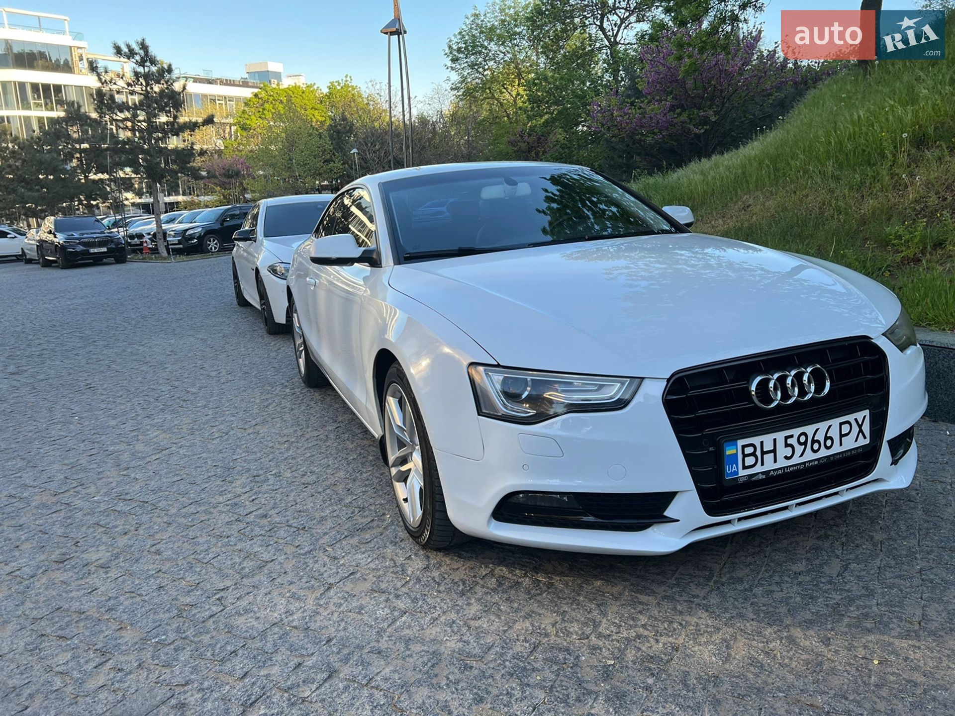 Audi A5 2012 VIN WAUZZZ8TXDA045282 фото оголошення 2 з 21