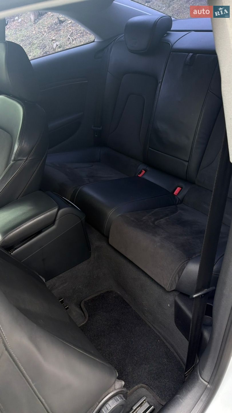Audi A5 2012 VIN WAUZZZ8TXDA045282 фото оголошення 10 з 21