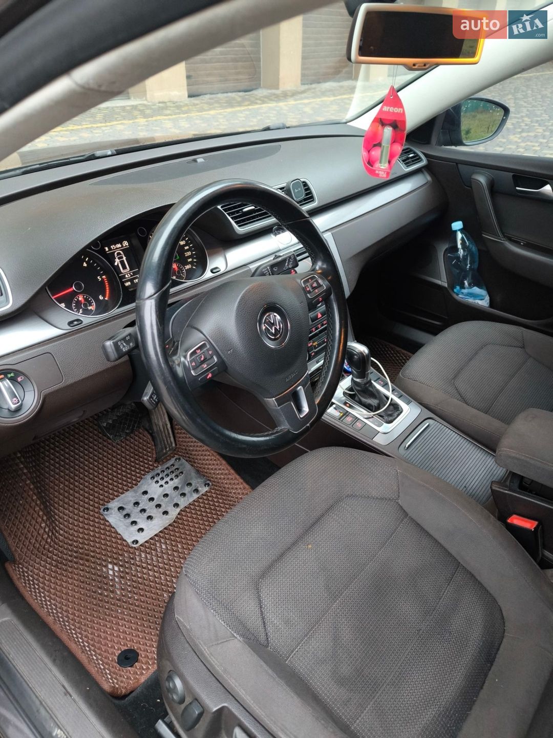 Volkswagen Passat 2011 VIN WVWZZZ3CZBE338323 фото оголошення 8 з 10