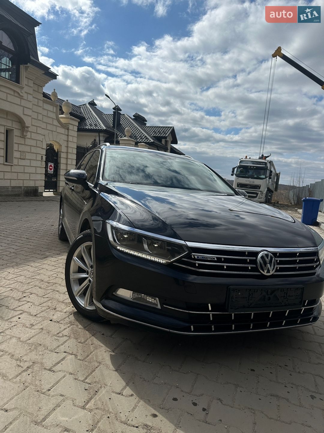 Volkswagen Passat 2017 VIN WVWZZZ3CZHP028684 фото оголошення 11 з 31