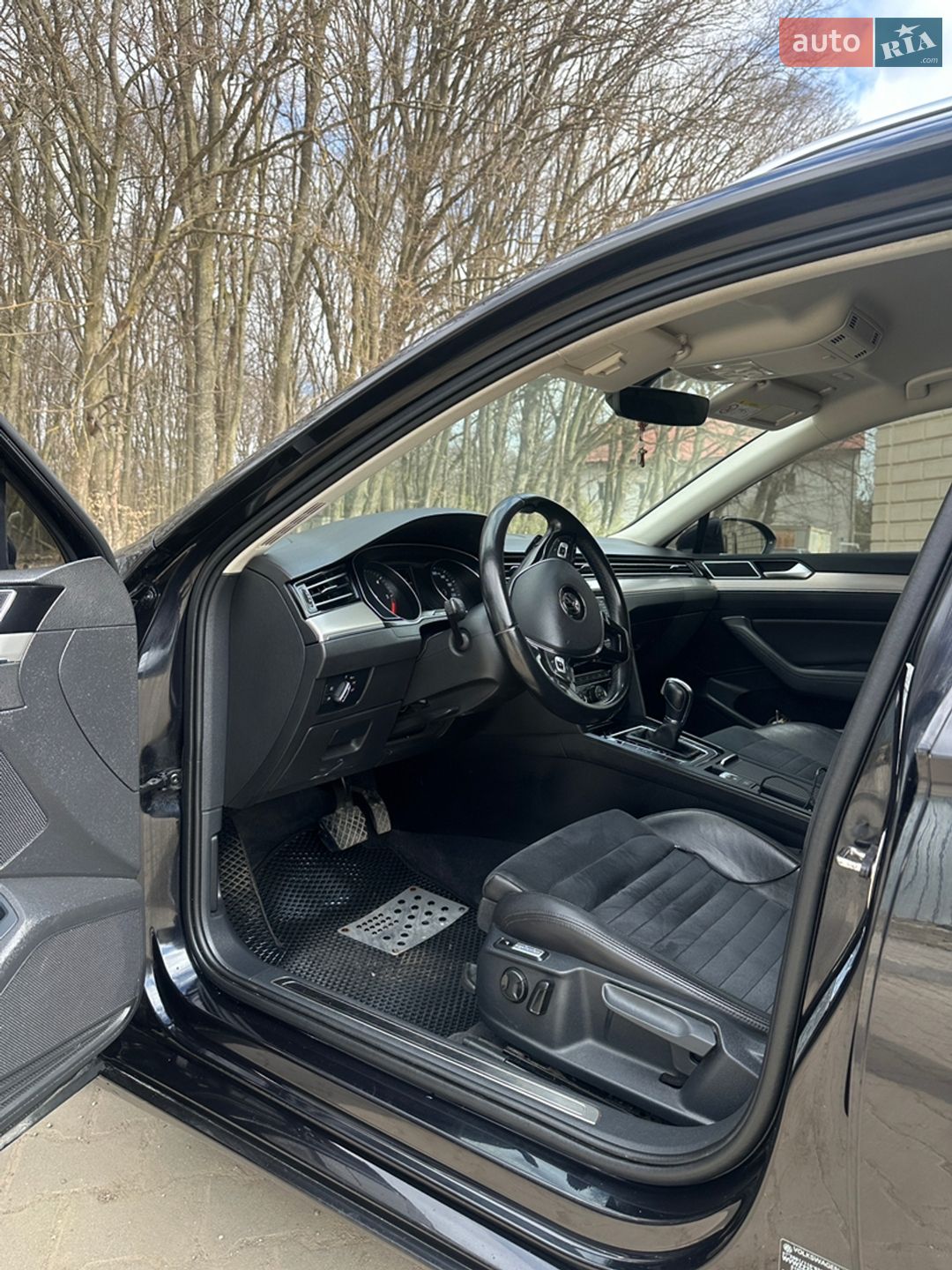 Volkswagen Passat 2017 VIN WVWZZZ3CZHP028684 фото оголошення 14 з 31