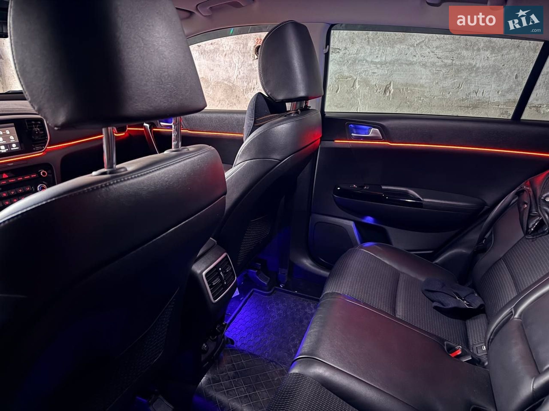 Kia Sportage 2019 VIN U5YPH813DLL765246 фото оголошення 11 з 17