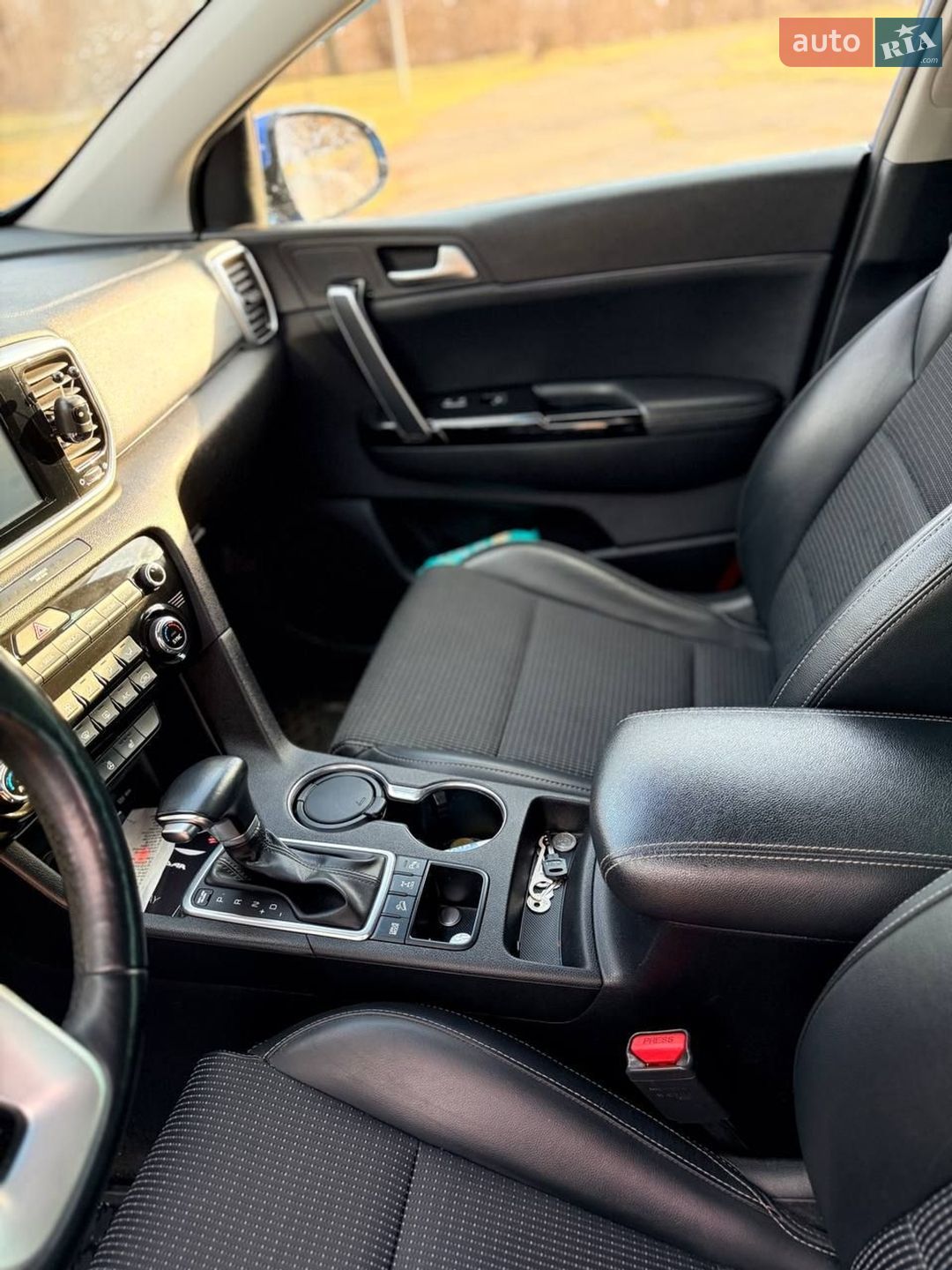 Kia Sportage 2019 VIN U5YPH813DLL765246 фото оголошення 7 з 17