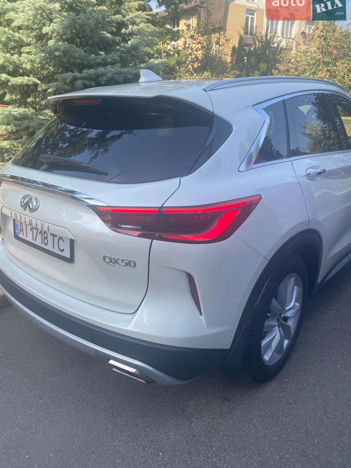 Infiniti QX50 2018 VIN 3PCAJ5M36KF112874 фото оголошення 3 з 17