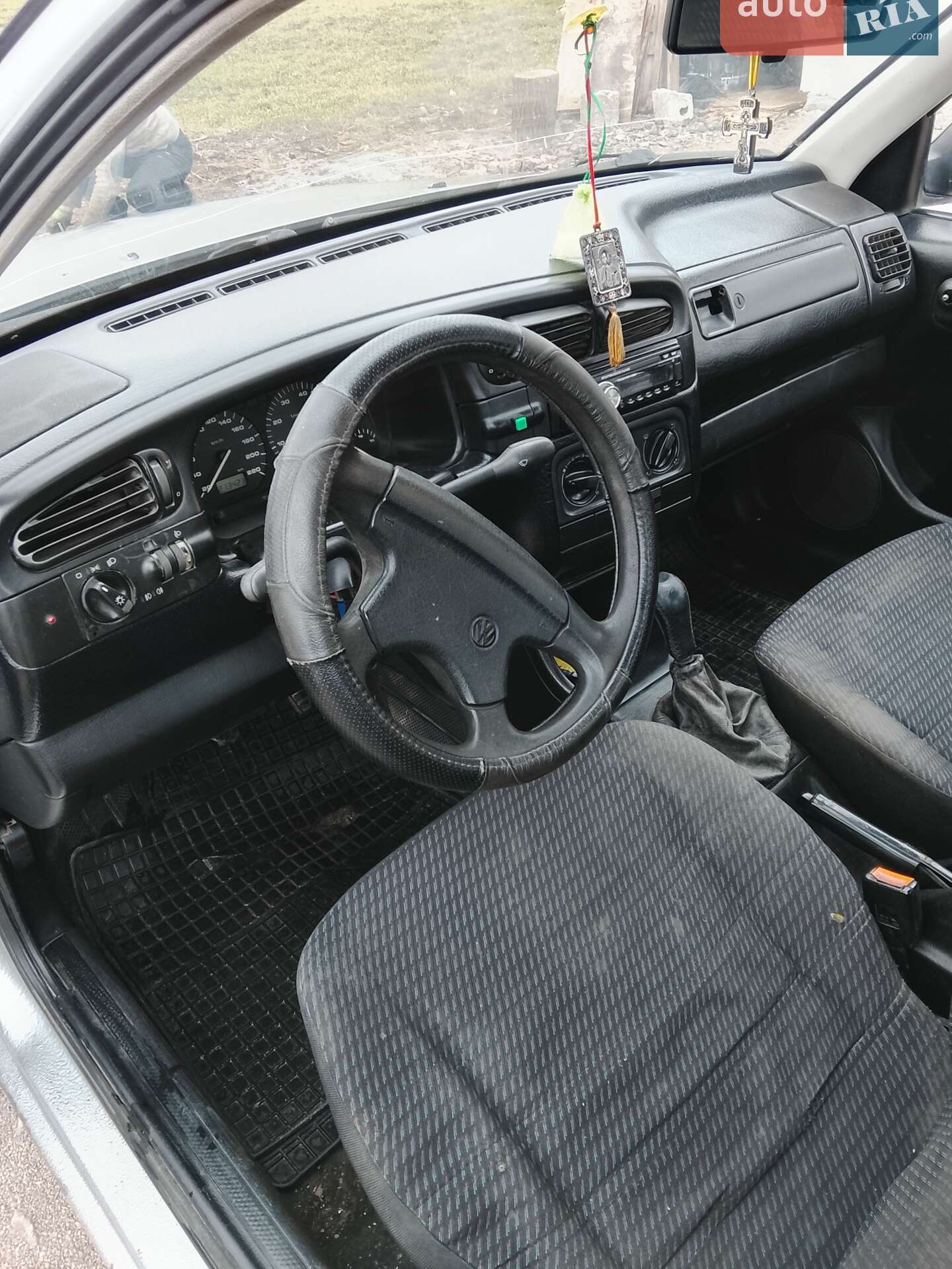 Volkswagen Vento 1994 VIN WVWZZZ1HZRW104274 фото оголошення 4 з 12