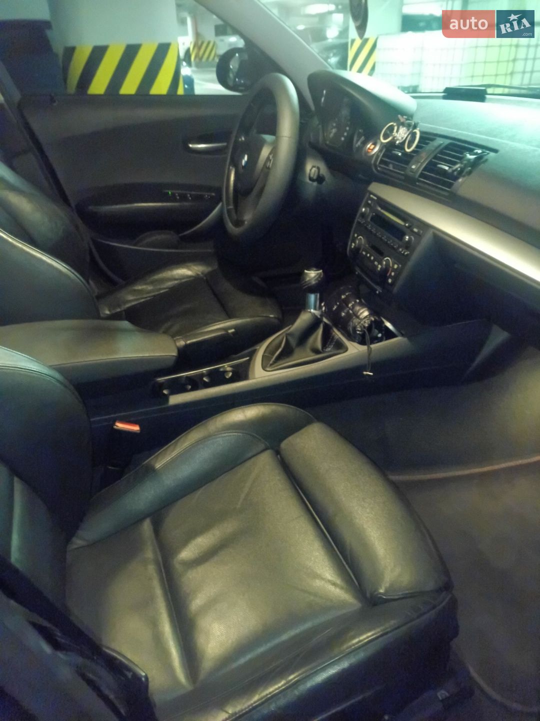 BMW 1 Series 2005 VIN WBAUG510X0PV24026 фото оголошення 4 з 10
