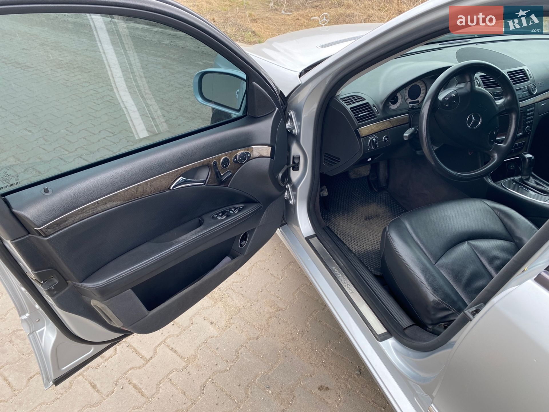 Mercedes-Benz E-Class 2005 VIN WDB2110871X190088 фото оголошення 11 з 32