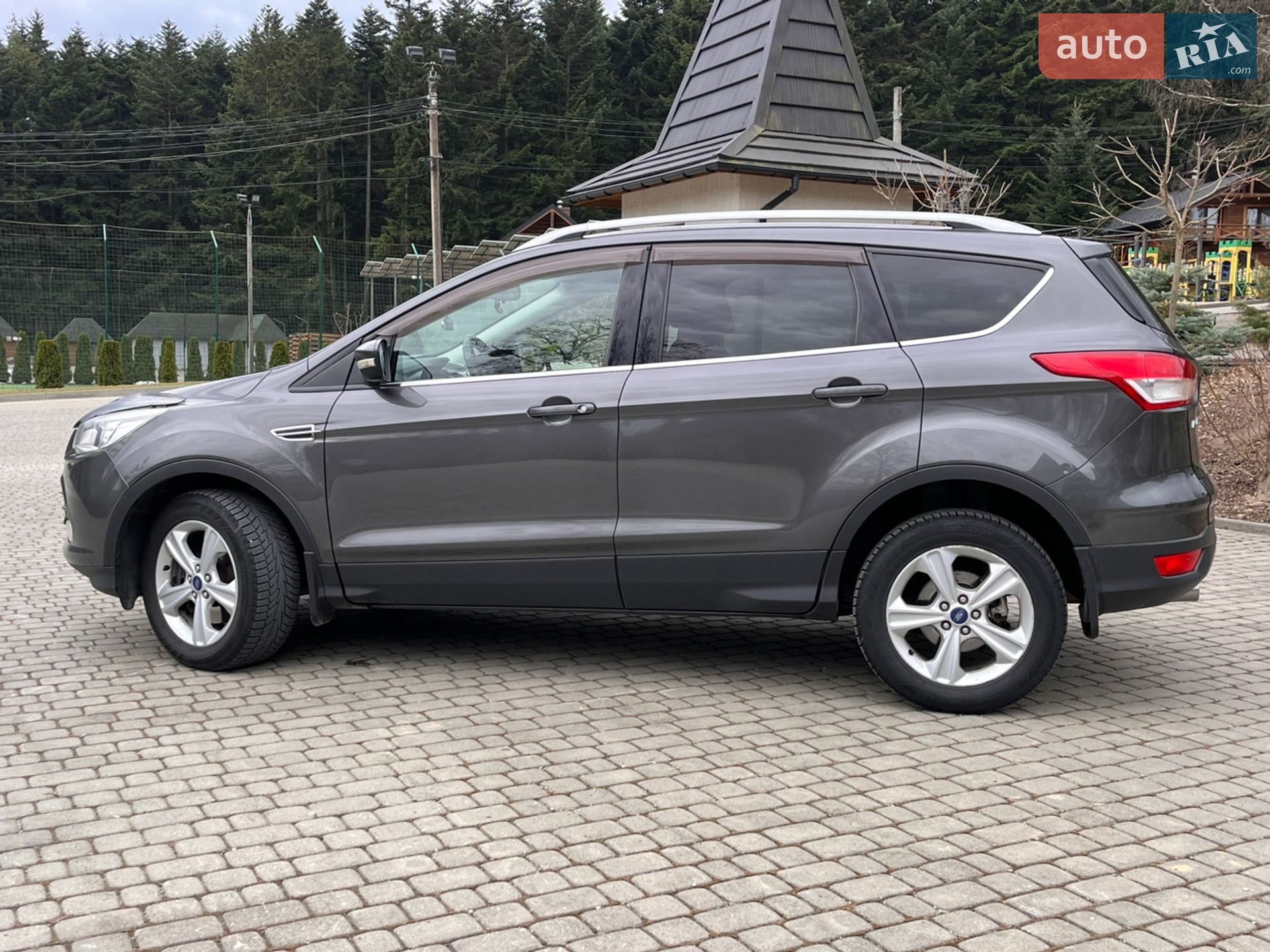 Ford Kuga 2016 VIN WF0AXXWPMAGR69960 фото оголошення 7 з 25