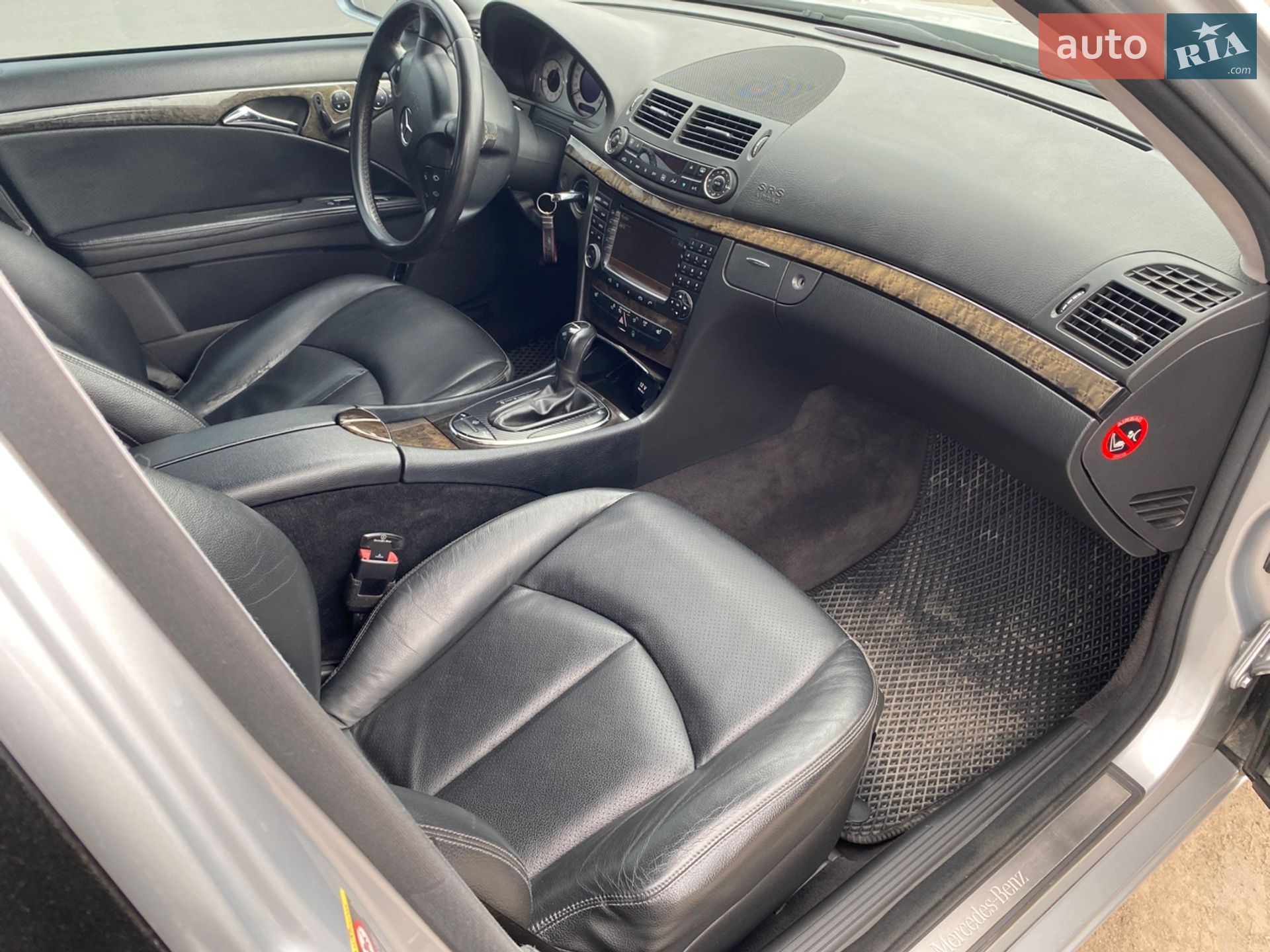 Mercedes-Benz E-Class 2005 VIN WDB2110871X190088 фото оголошення 24 з 32