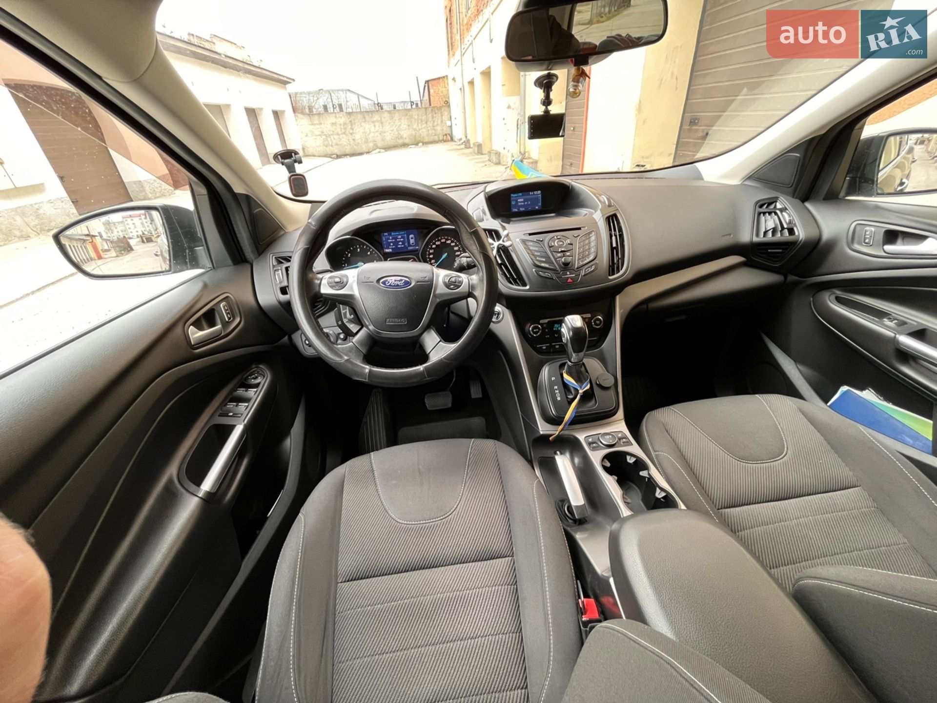Ford Kuga 2016 VIN WF0AXXWPMAGR69960 фото оголошення 16 з 25