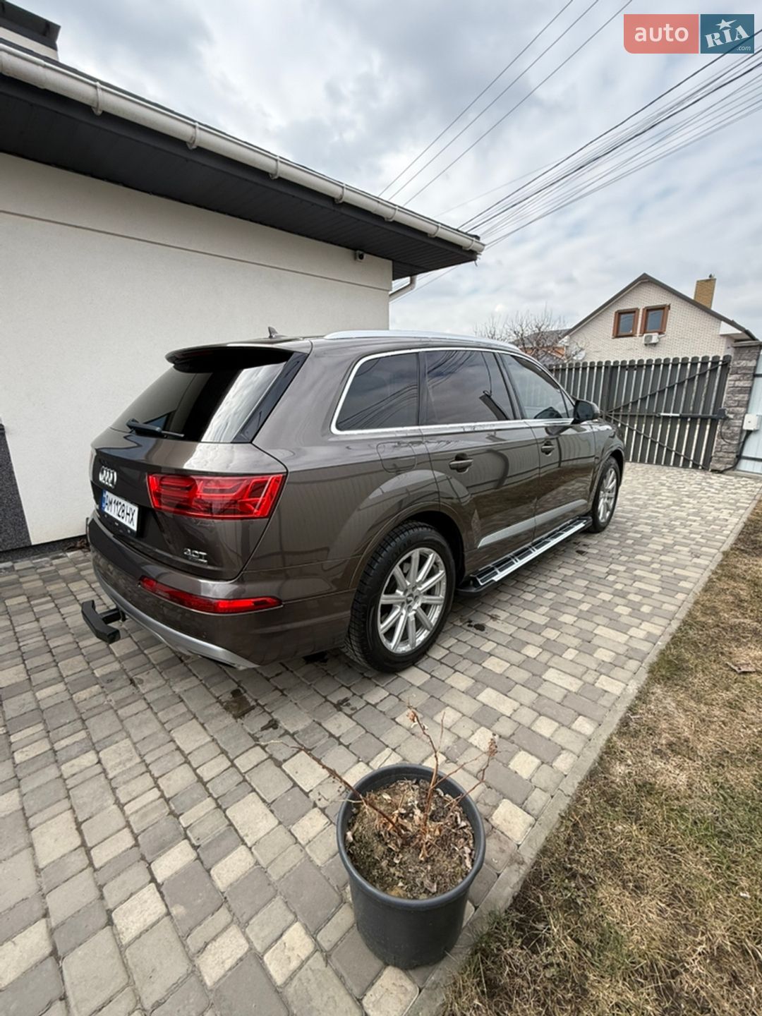 Audi Q7 2016 VIN WA1LAAF76HD018165 фото оголошення 5 з 32