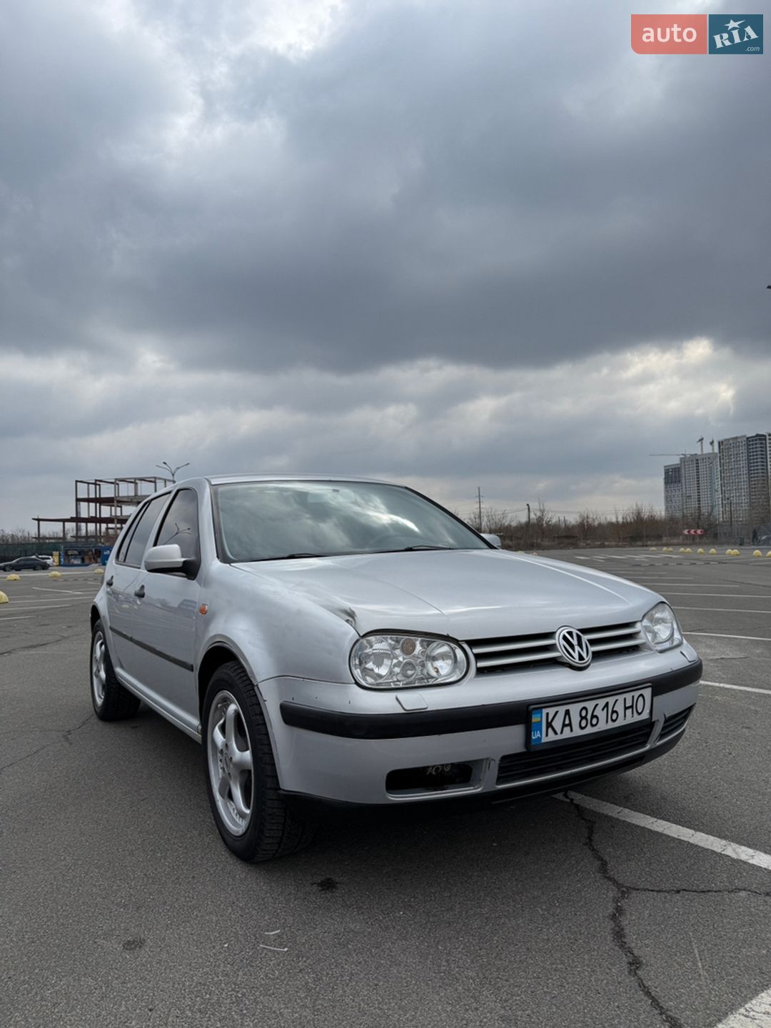 Volkswagen Golf 2000 VIN WVWZZZ1JZYB104324 фото оголошення 2 з 17