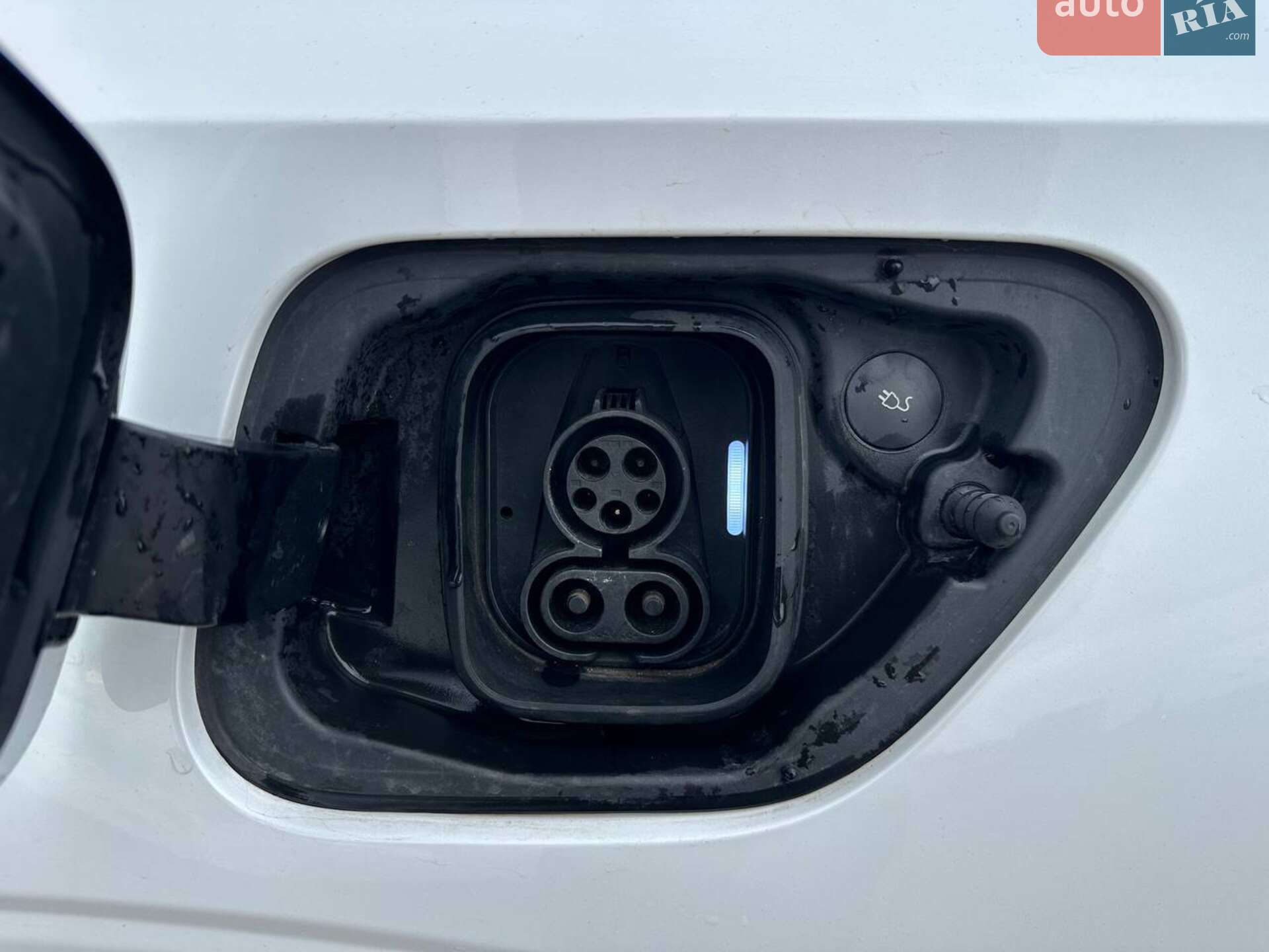 Polestar 2 2023 VIN YSMEG3KA6PL163211 фото оголошення 14 з 24