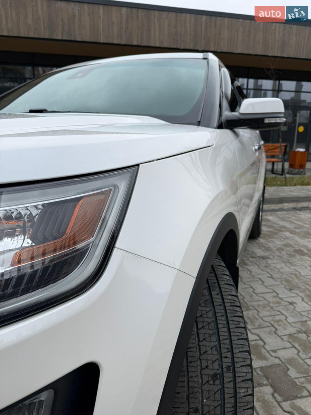 Ford Explorer 2016 VIN 1FM5K8F82HGA99558 фото оголошення 9 з 74