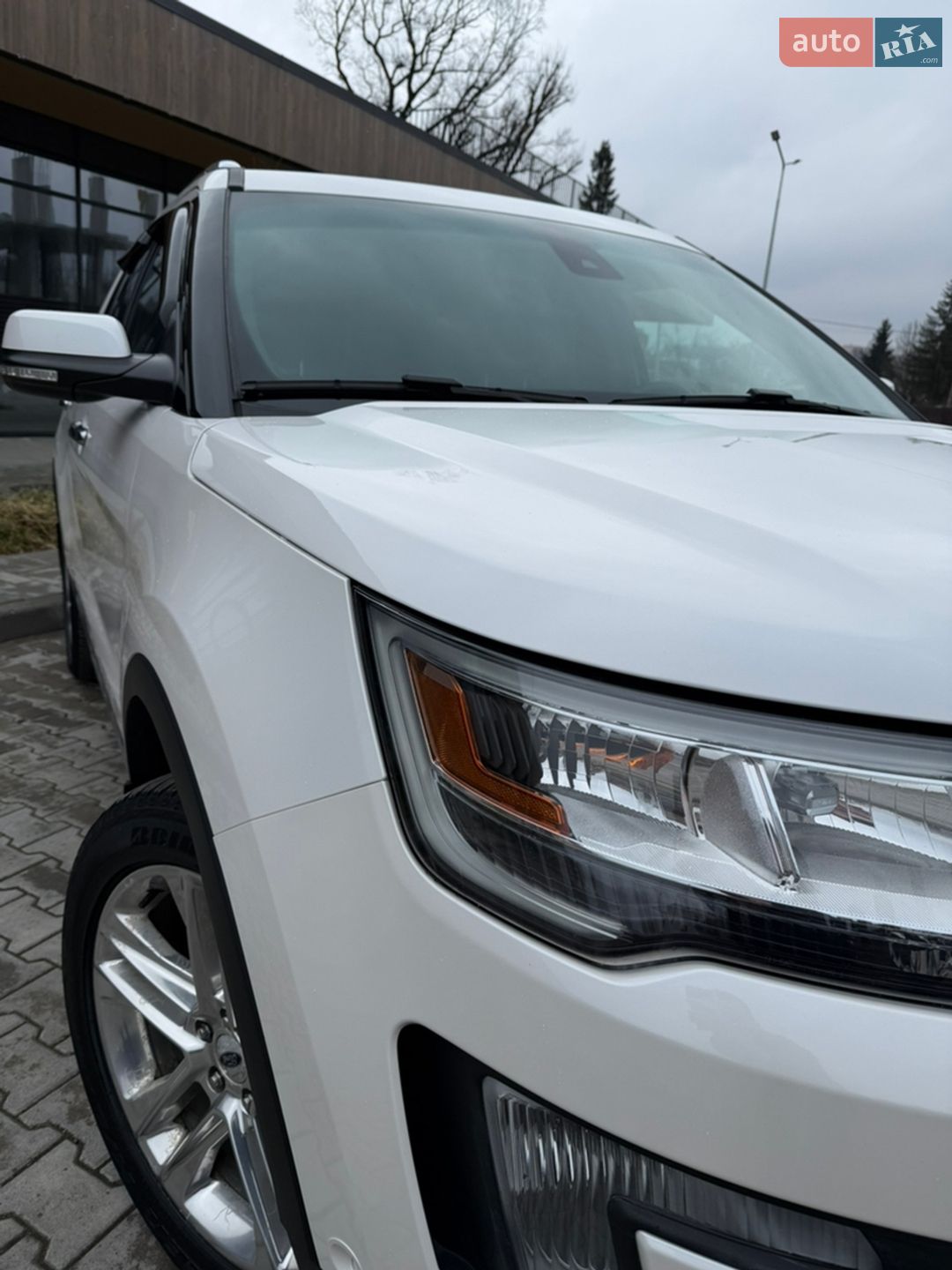 Ford Explorer 2016 VIN 1FM5K8F82HGA99558 фото оголошення 13 з 74