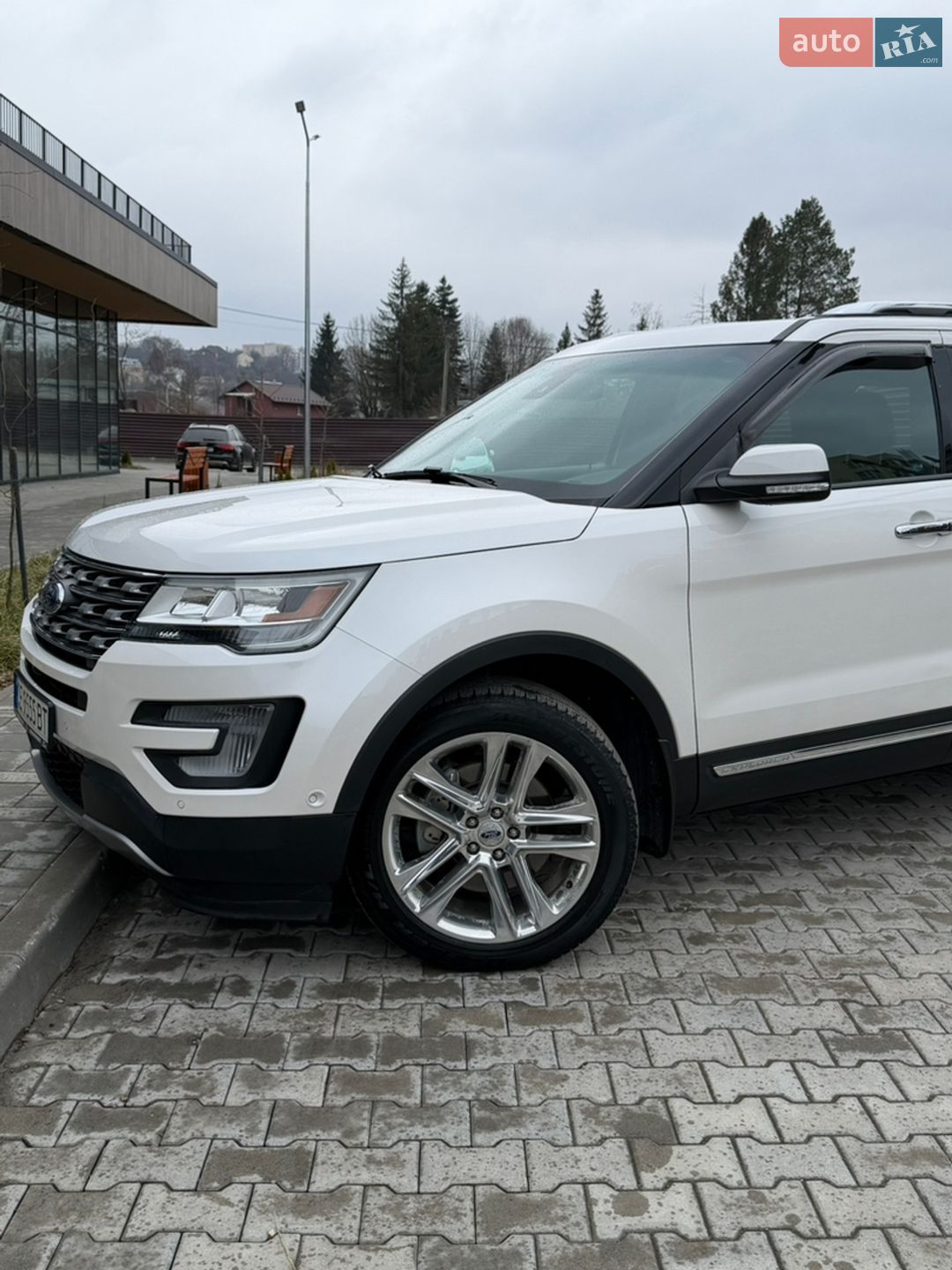 Ford Explorer 2016 VIN 1FM5K8F82HGA99558 фото оголошення 39 з 74
