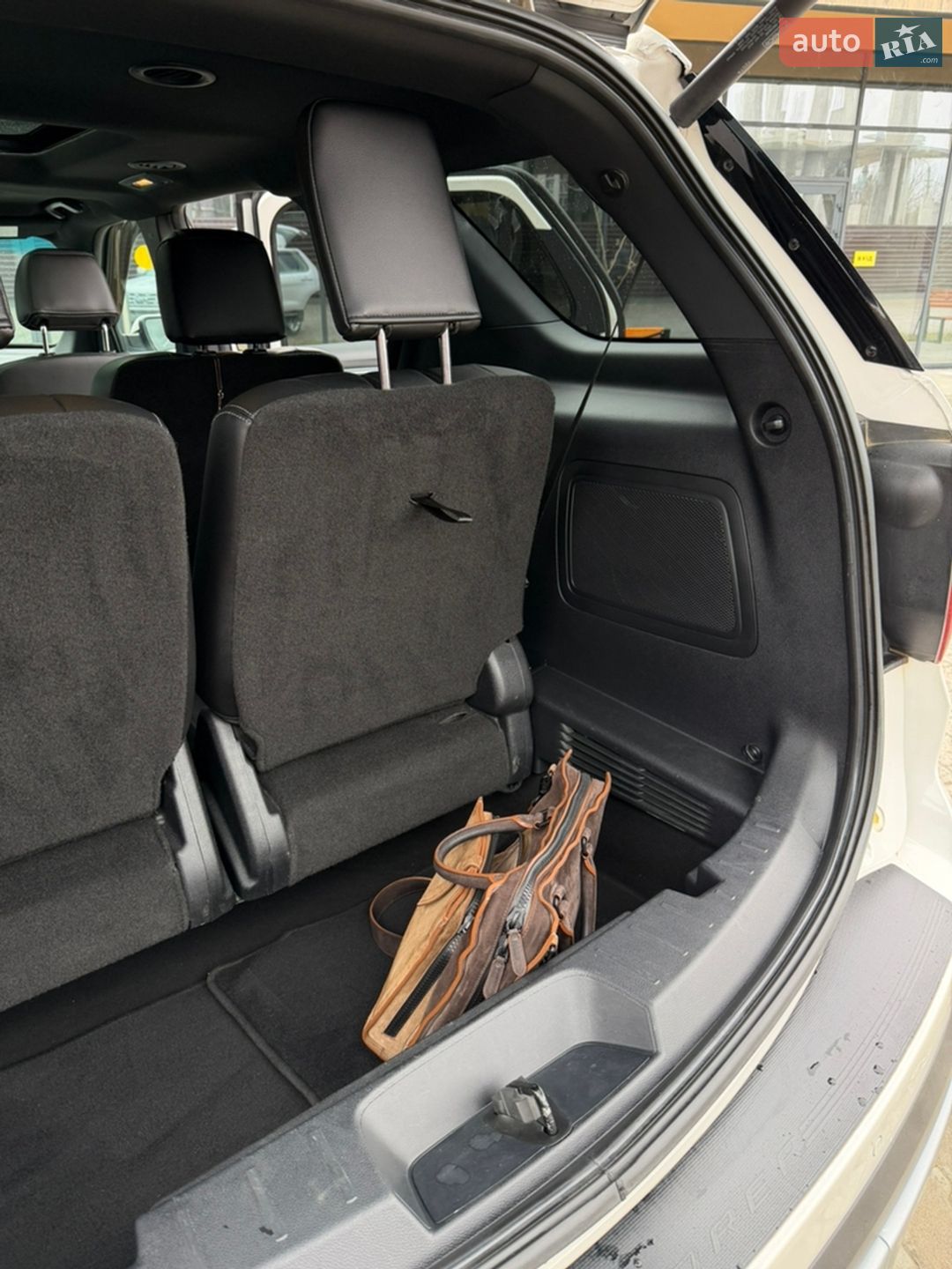 Ford Explorer 2016 VIN 1FM5K8F82HGA99558 фото оголошення 47 з 74
