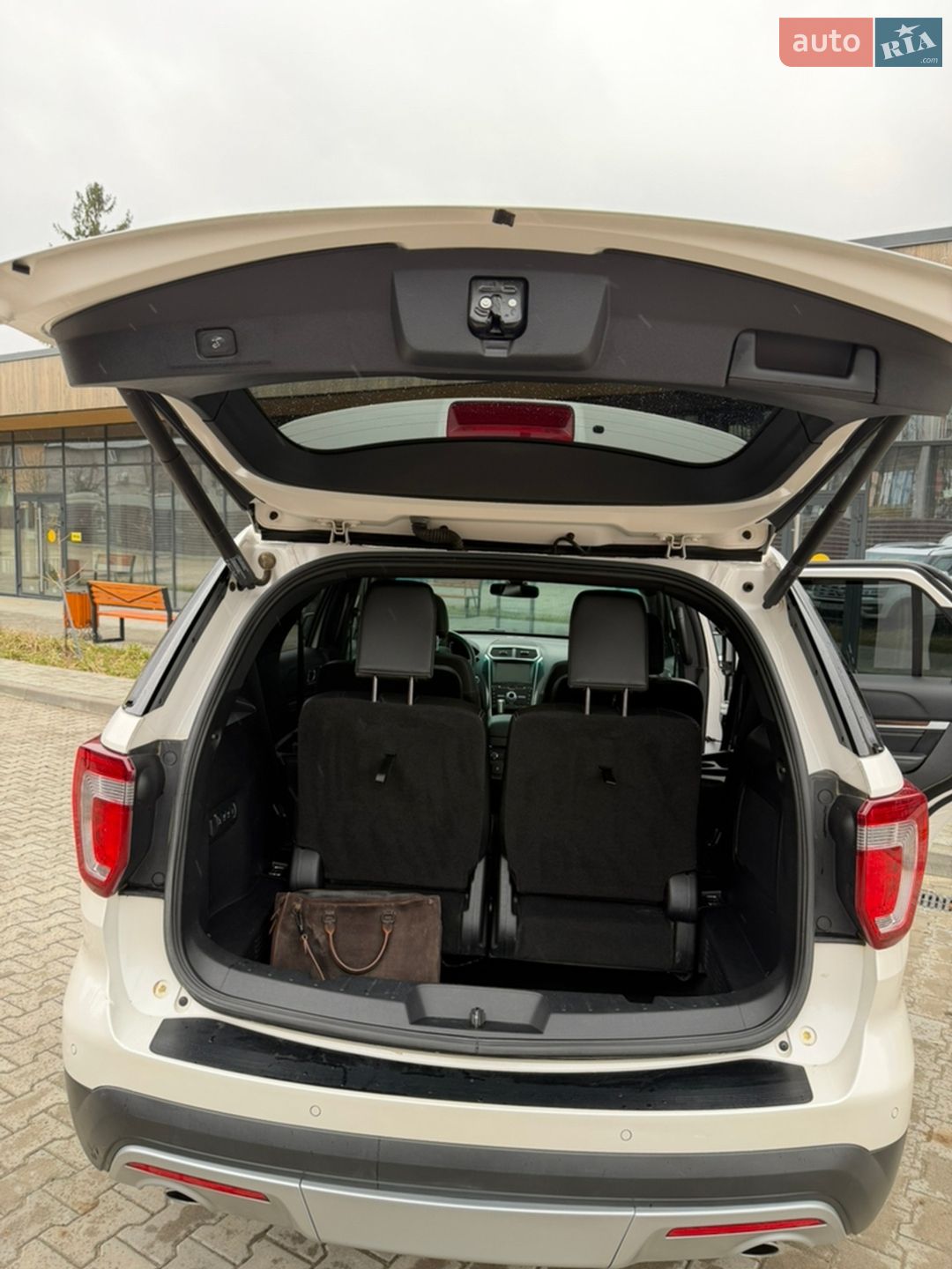 Ford Explorer 2016 VIN 1FM5K8F82HGA99558 фото оголошення 52 з 74