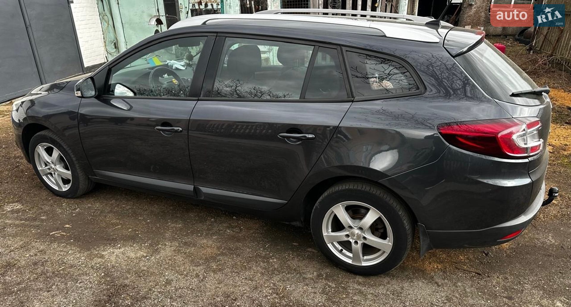 Renault Megane 2010 VIN VF1KZ1G0644518943 фото оголошення 2 з 19