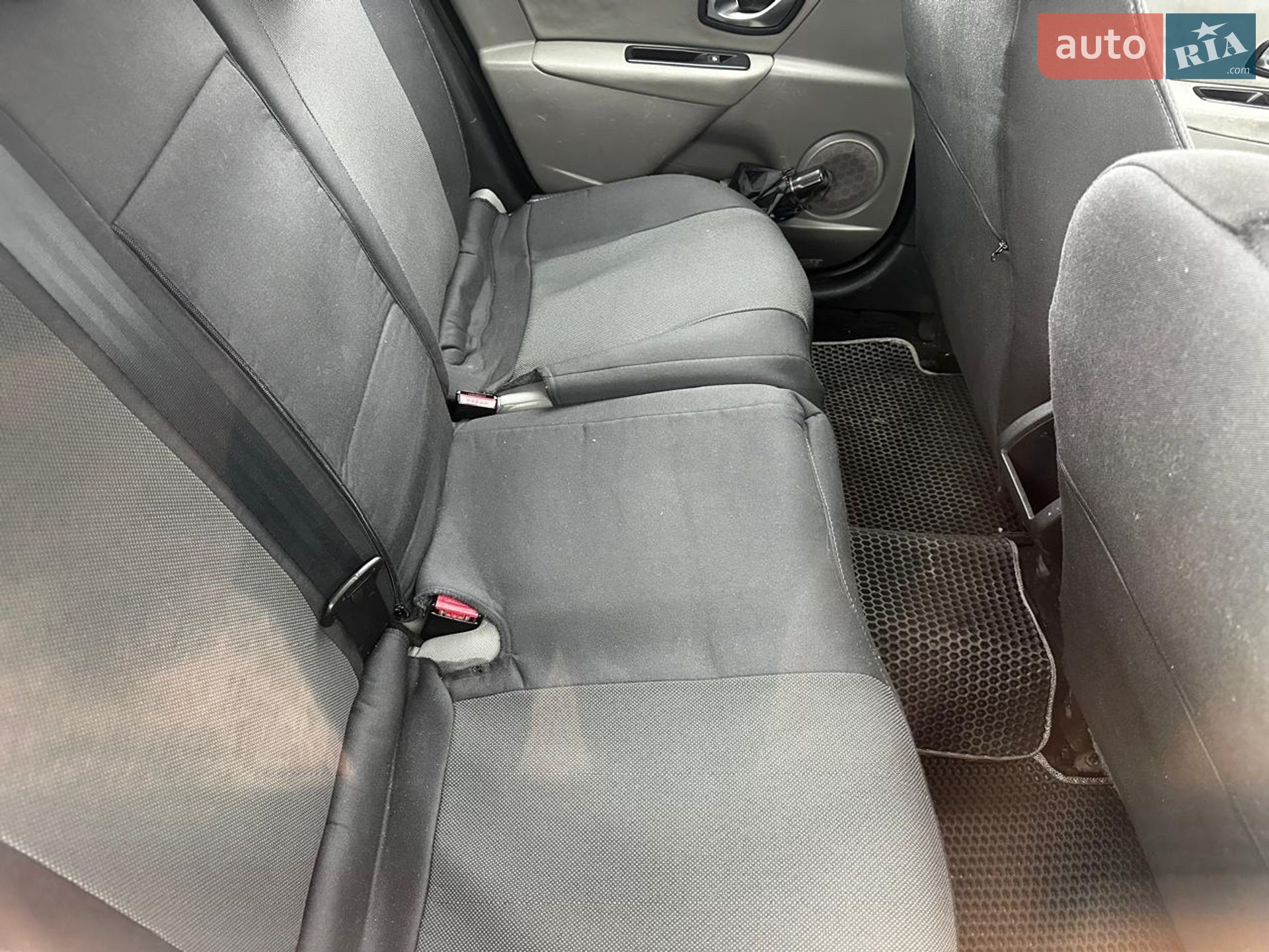 Renault Megane 2010 VIN VF1KZ1G0644518943 фото оголошення 10 з 19
