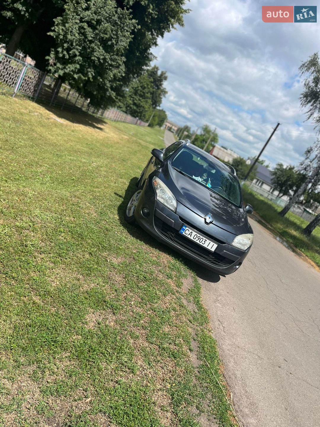 Renault Megane 2010 VIN VF1KZ1G0644518943 фото оголошення 11 з 19