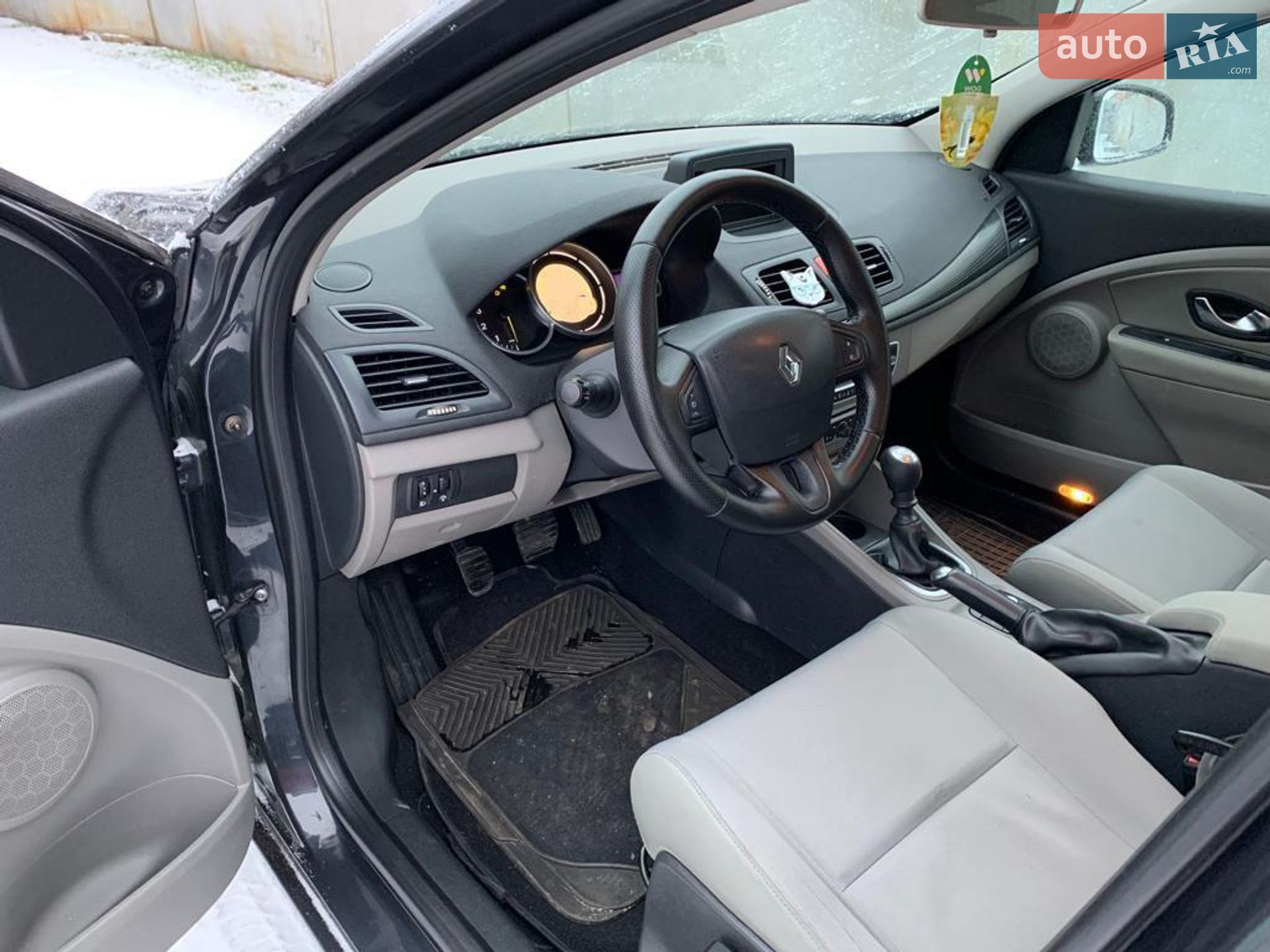 Renault Megane 2010 VIN VF1KZ1G0644518943 фото оголошення 13 з 19