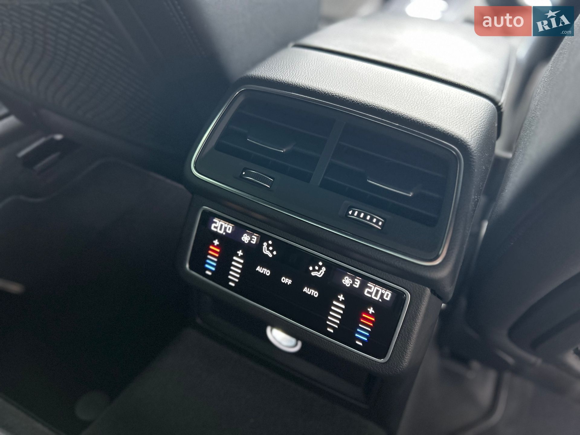 Audi A6 2018 VIN WAUZZZF22KN032672 фото оголошення 38 з 81
