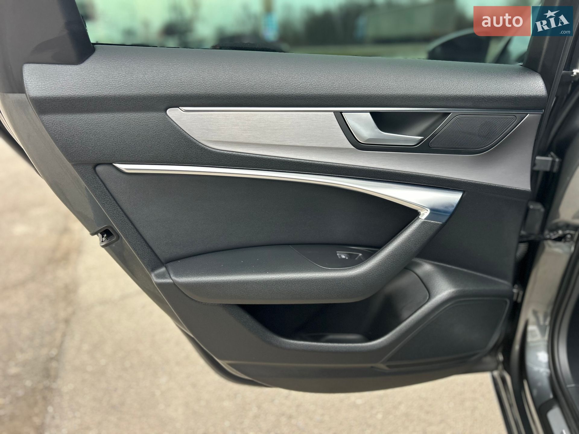 Audi A6 2018 VIN WAUZZZF22KN032672 фото оголошення 45 з 81