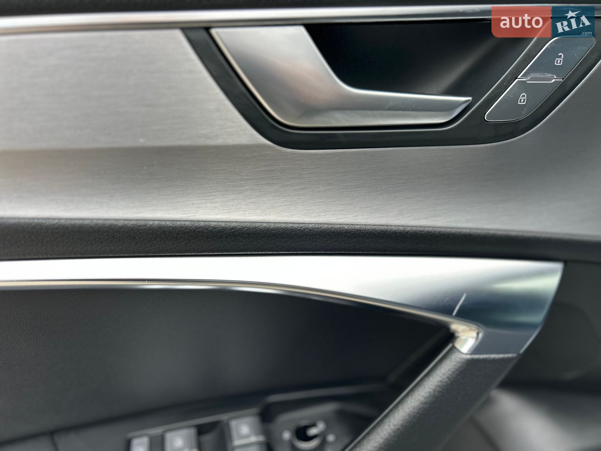 Audi A6 2018 VIN WAUZZZF22KN032672 фото оголошення 48 з 81