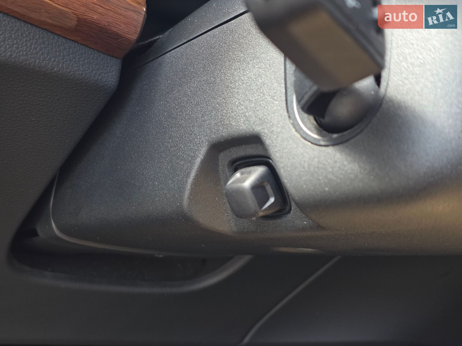 Audi Q5 2020 VIN WA1F2AFY9M2046955 фото оголошення 11 з 46