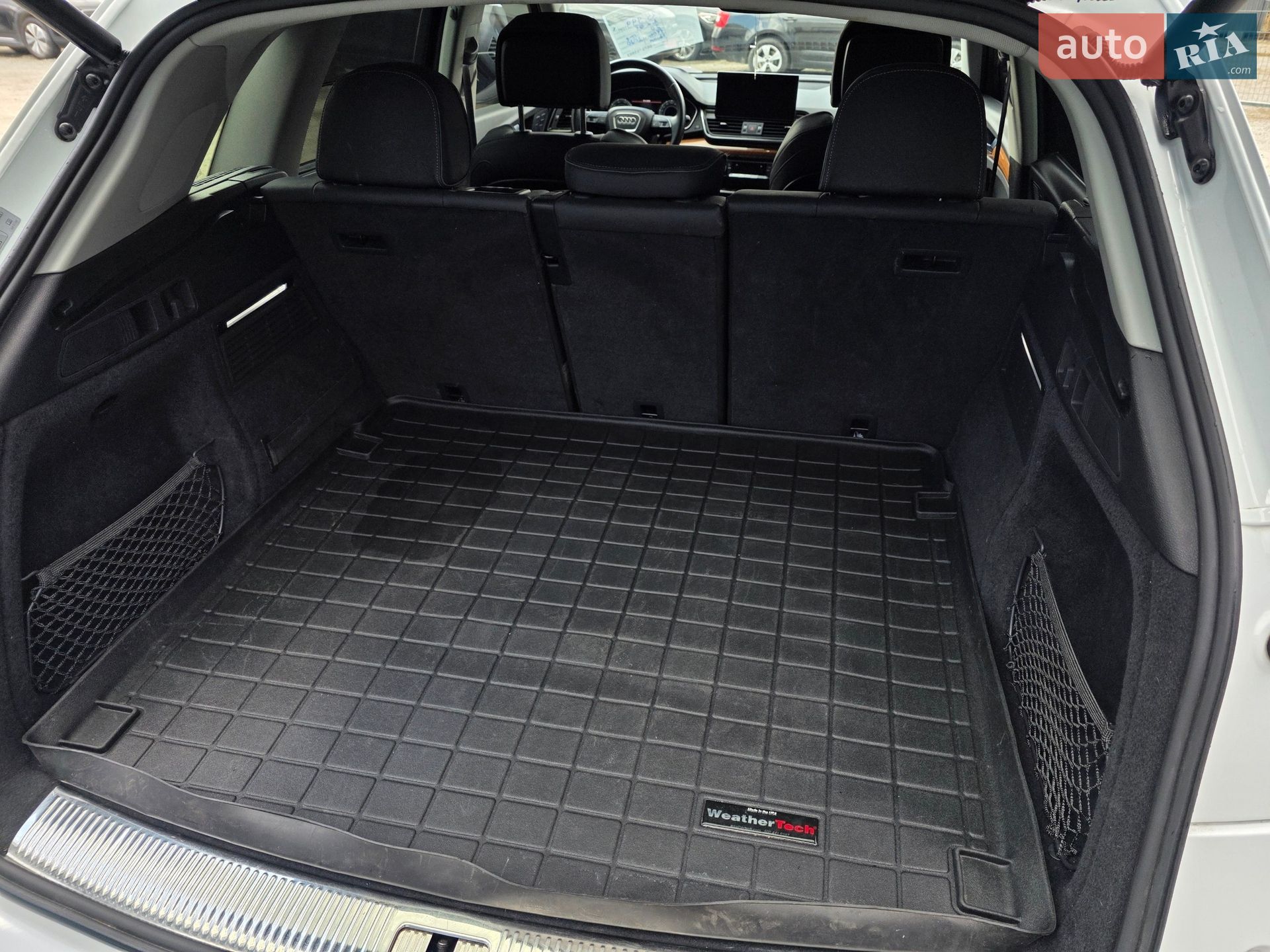 Audi Q5 2020 VIN WA1F2AFY9M2046955 фото оголошення 29 з 46