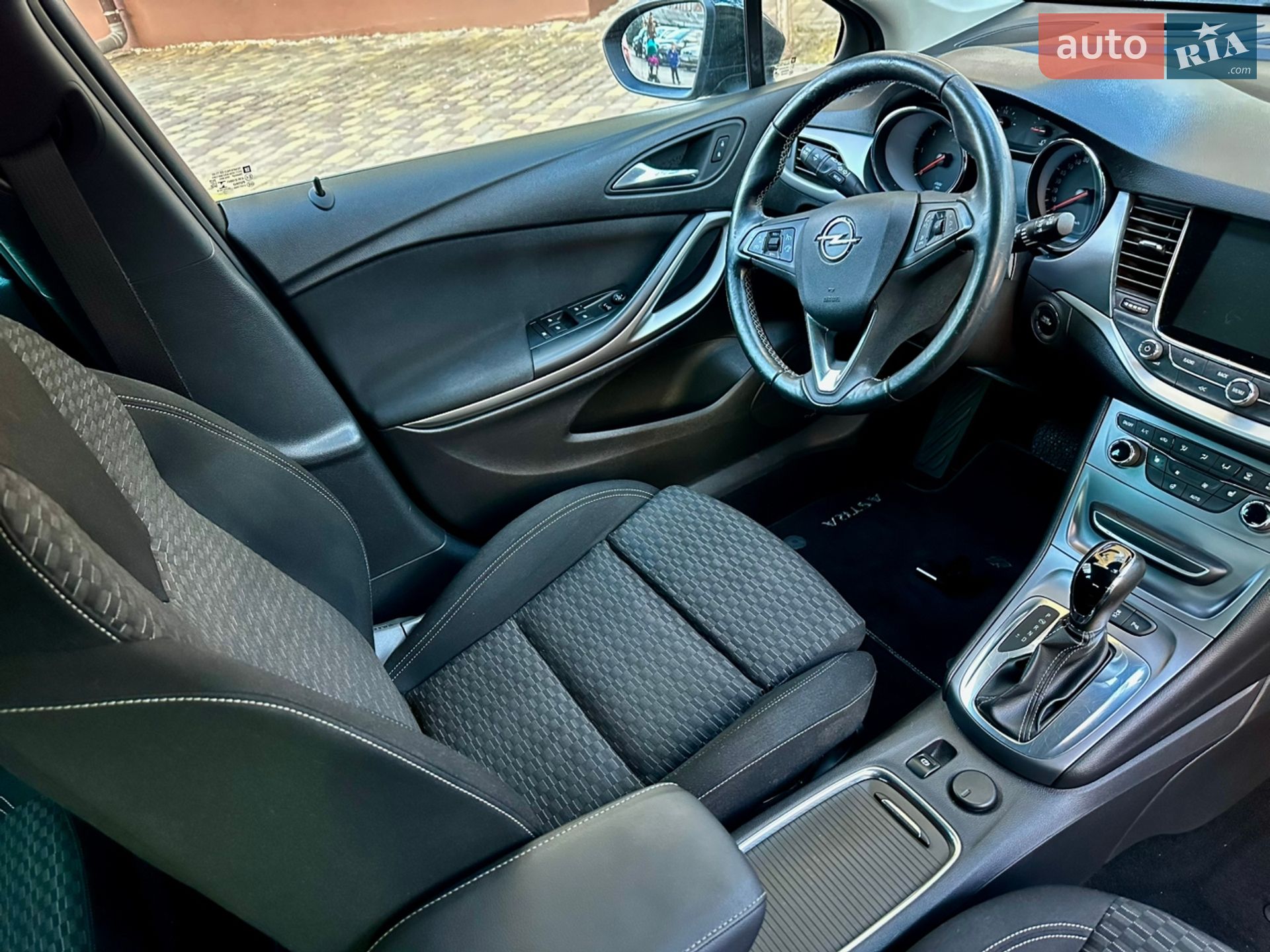 Opel Astra 2017 VIN W0VBD6EG7JG022324 фото оголошення 27 з 33