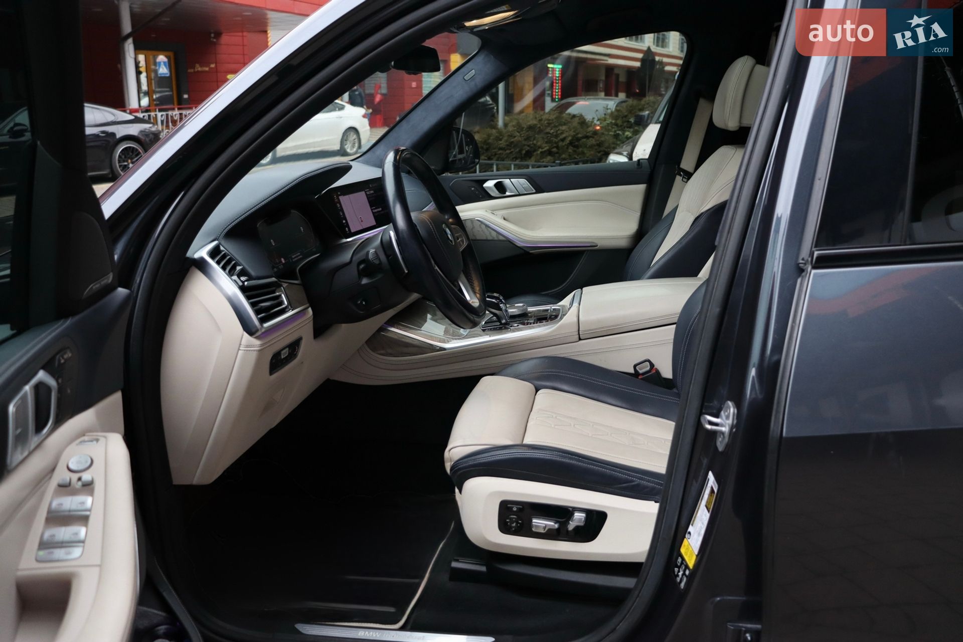 BMW X7 2019 VIN 5UXCX4C51KLB39757 фото оголошення 12 з 46