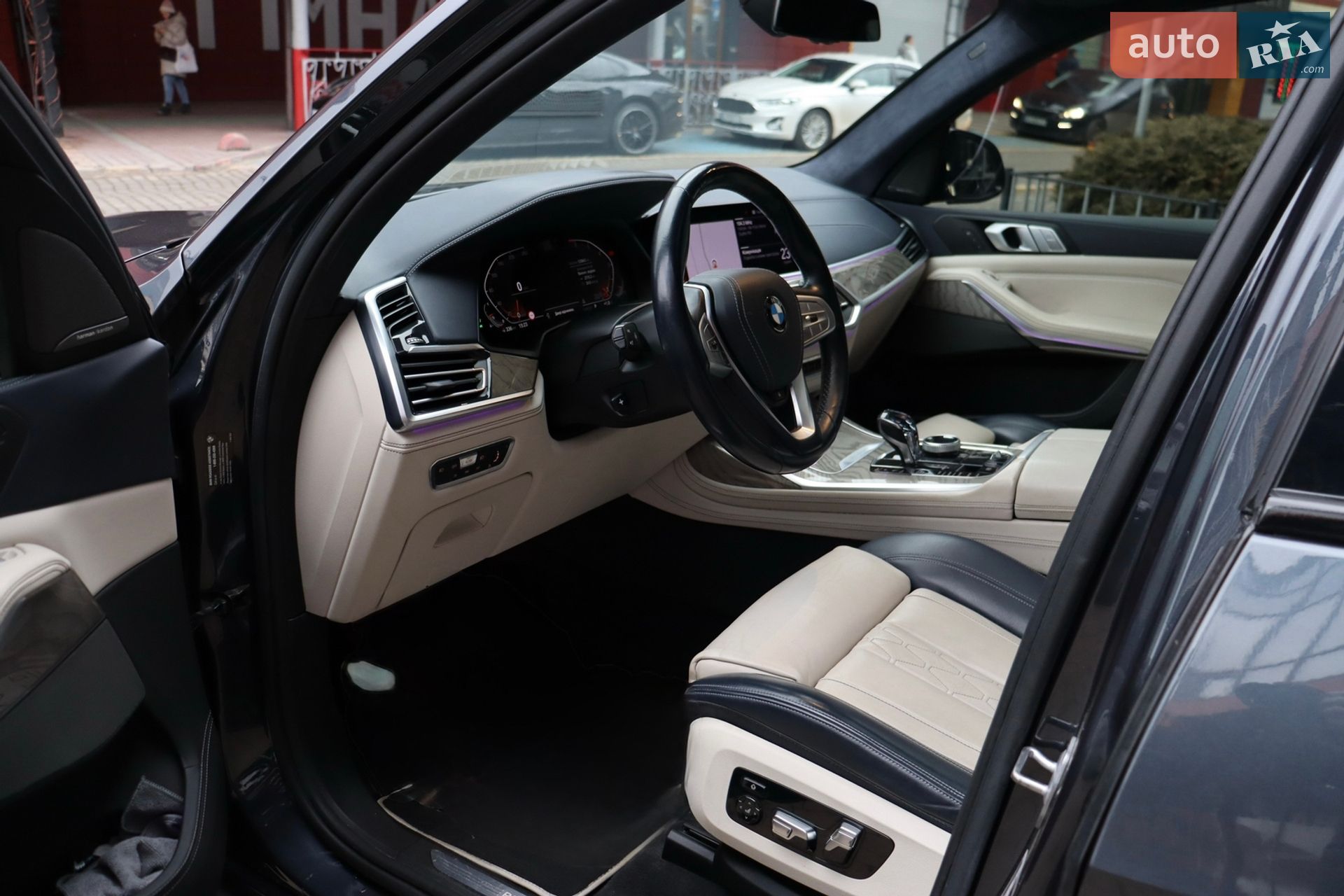 BMW X7 2019 VIN 5UXCX4C51KLB39757 фото оголошення 13 з 46