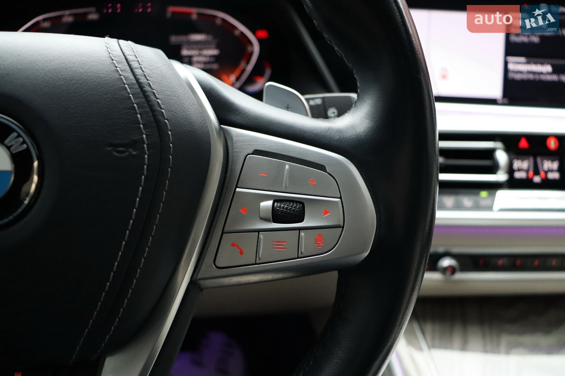 BMW X7 2019 VIN 5UXCX4C51KLB39757 фото оголошення 18 з 46