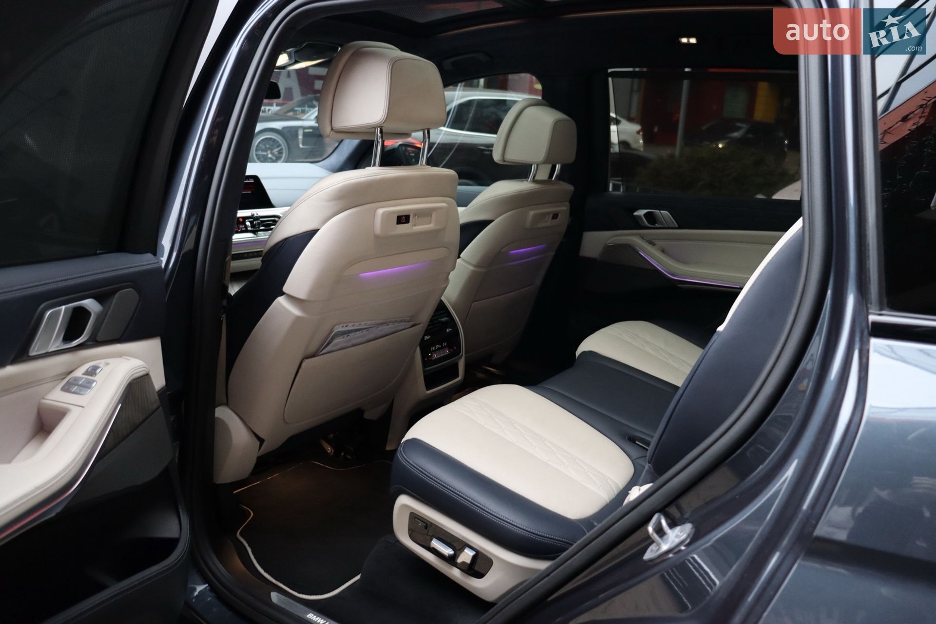 BMW X7 2019 VIN 5UXCX4C51KLB39757 фото оголошення 31 з 46
